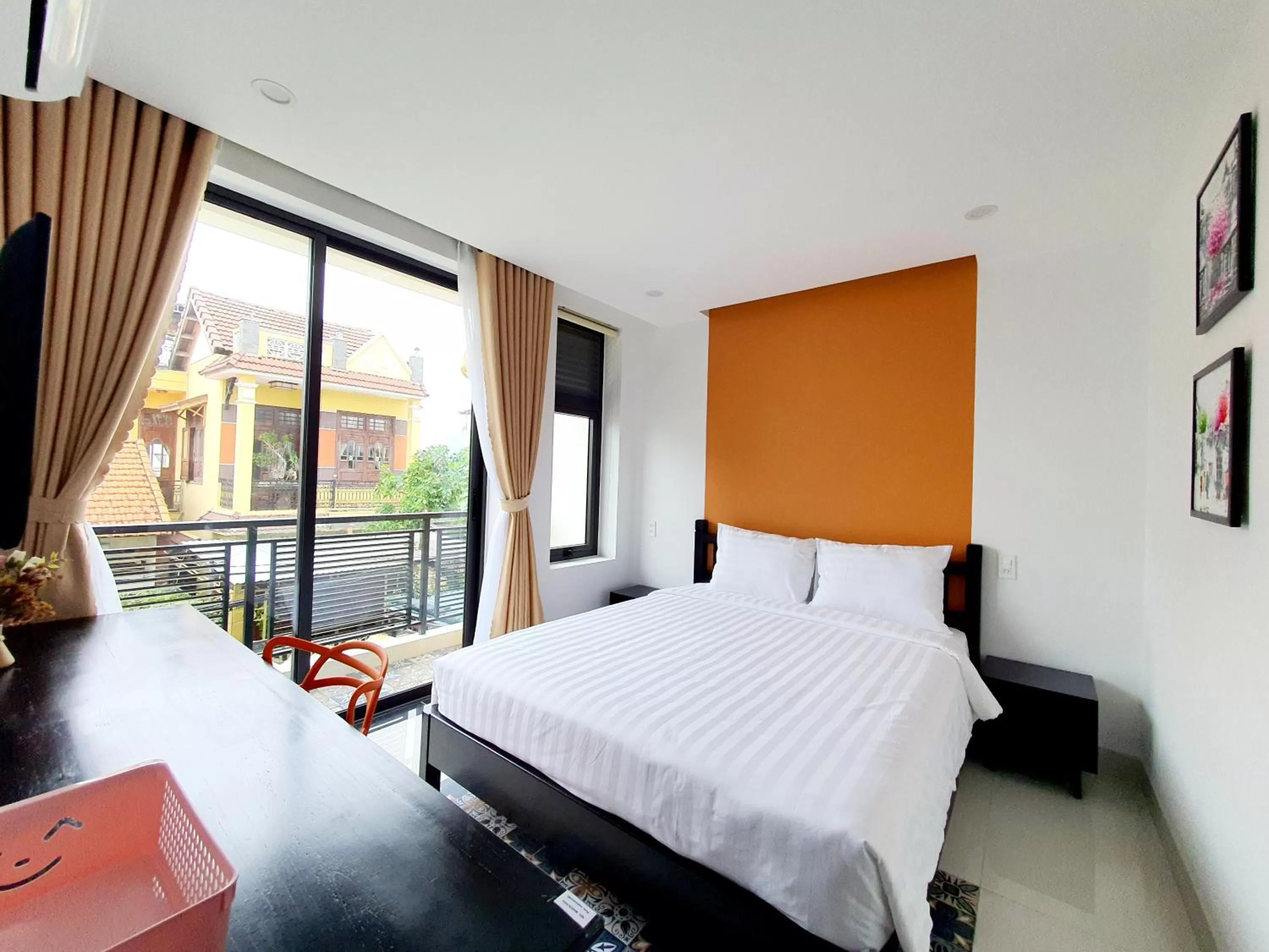 Photo of the whole room, Bed in Maison Khoi Homestay