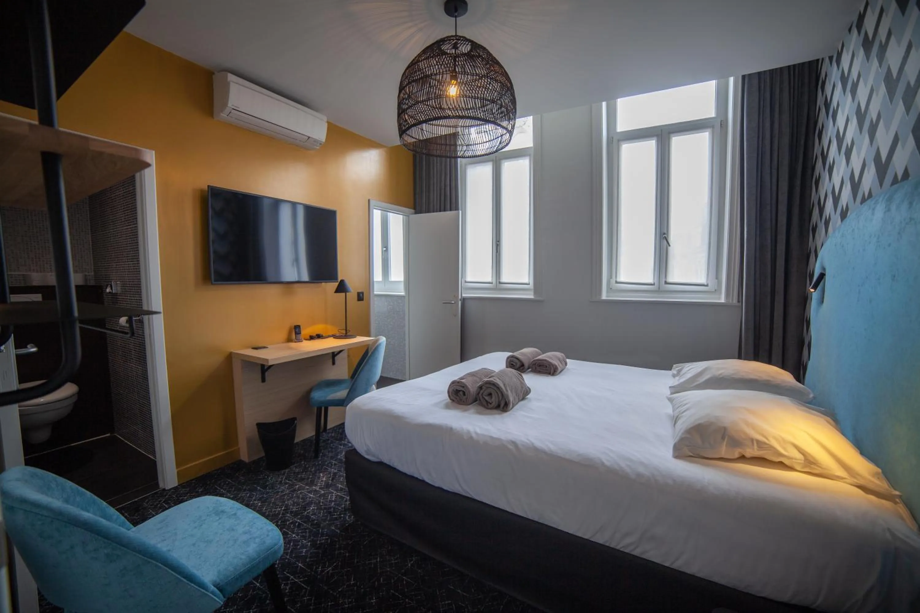 Photo of the whole room, Bed in Hotel Kanaï