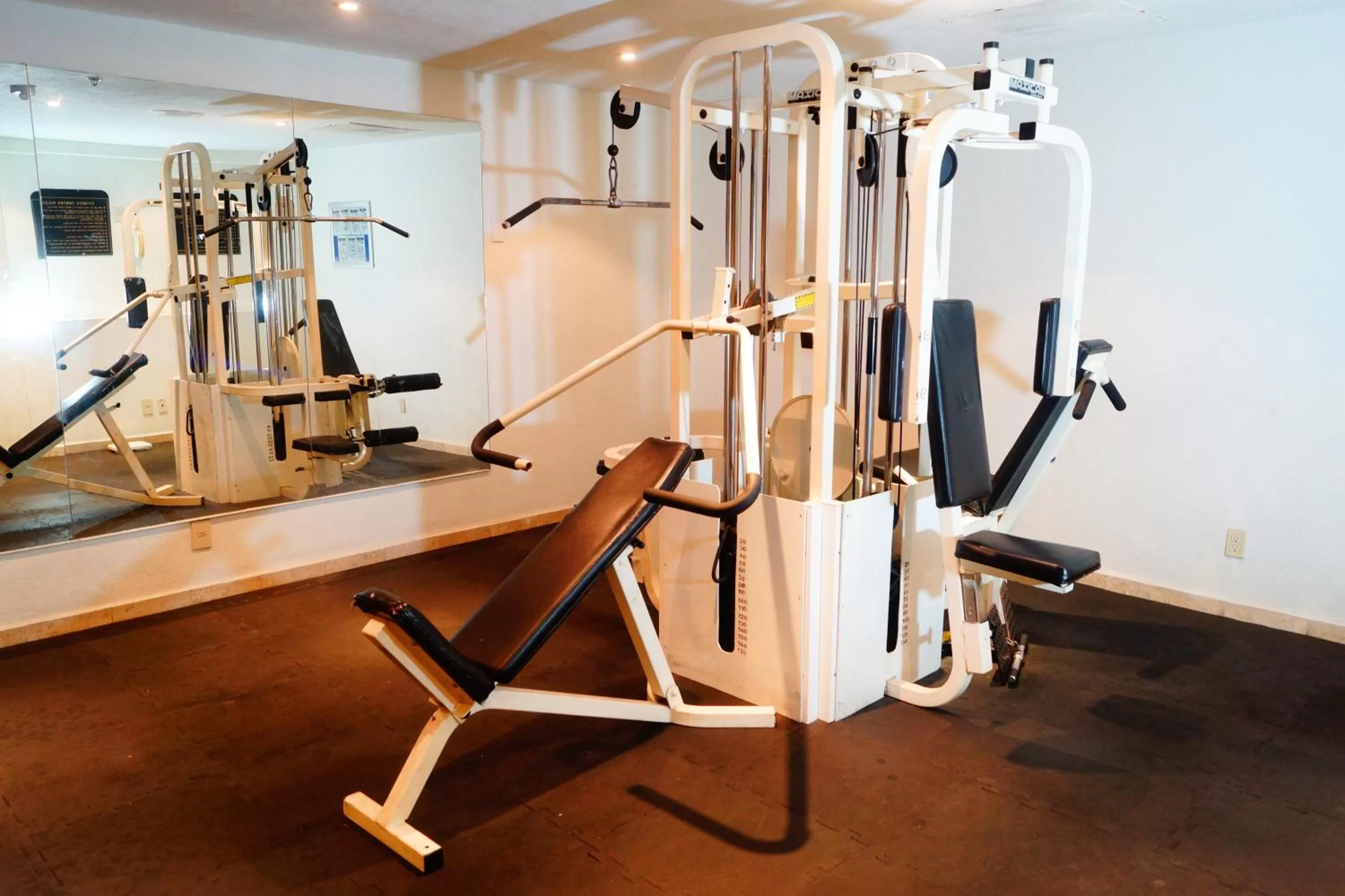 Spa and wellness centre/facilities, Fitness Center/Facilities in Holiday Inn Resort Acapulco, an IHG Hotel