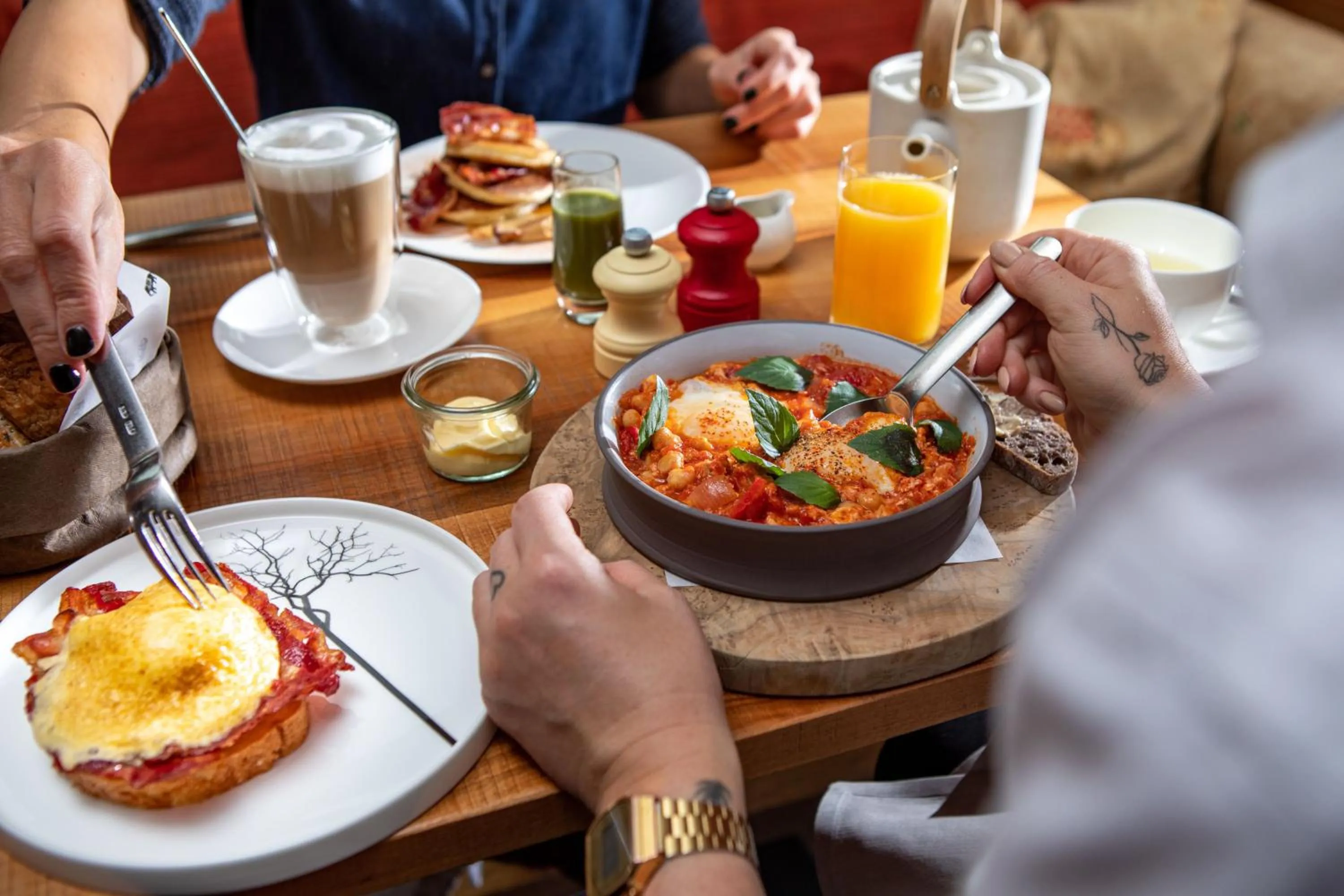 Restaurant/places to eat in Orania.Berlin