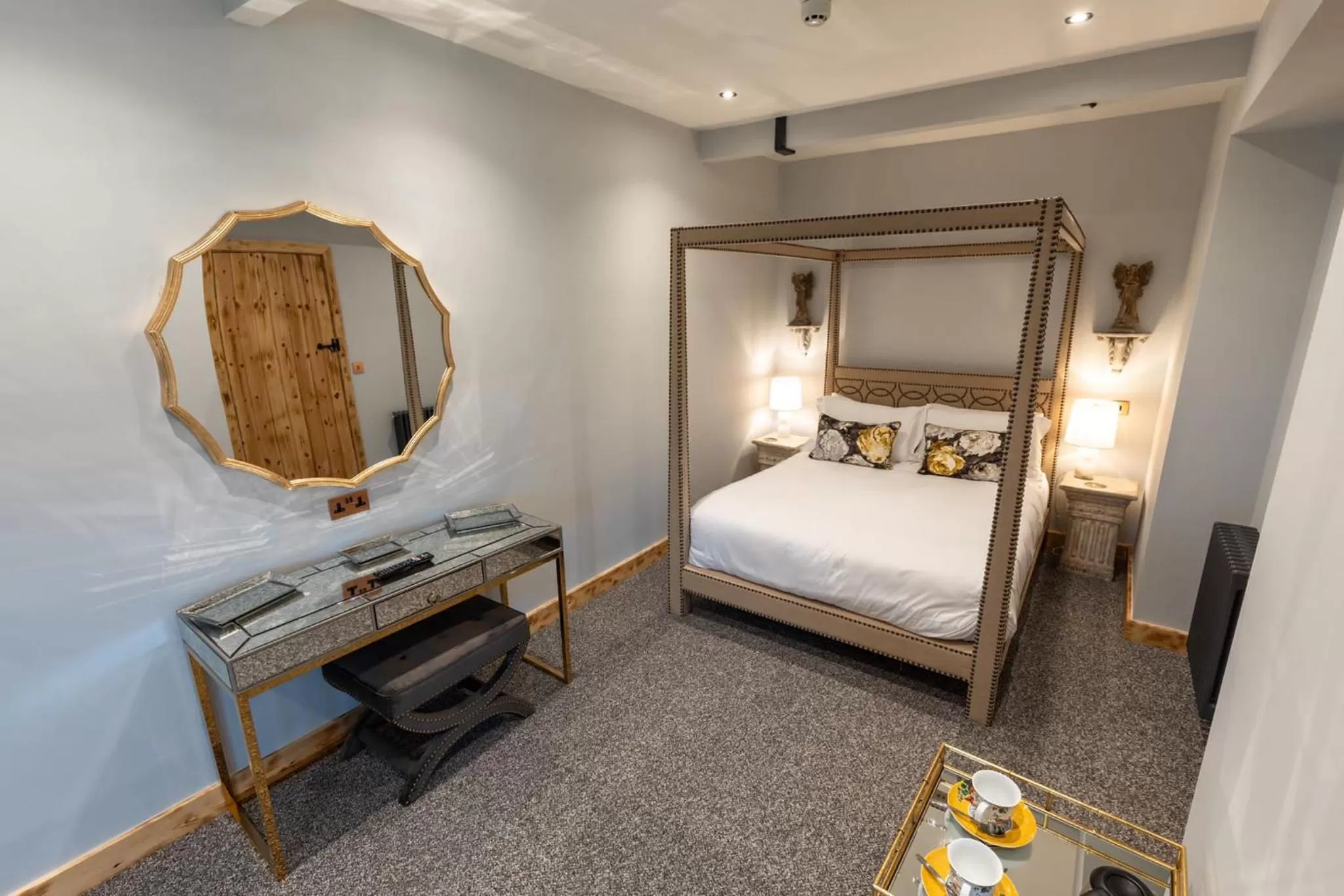 Bed in Sneaton Castle