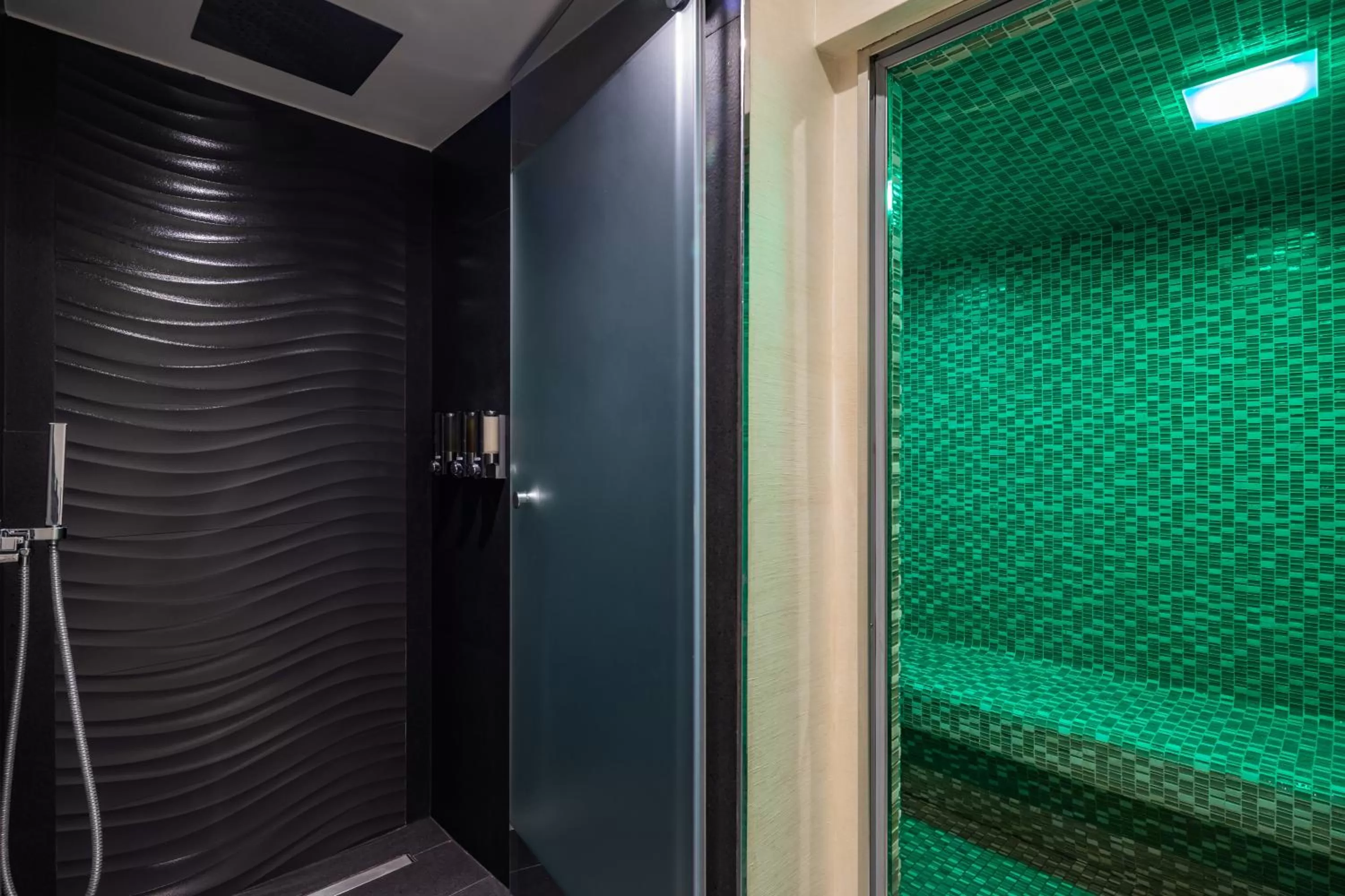 Massage in 60 Hyde Park Gate Hotel