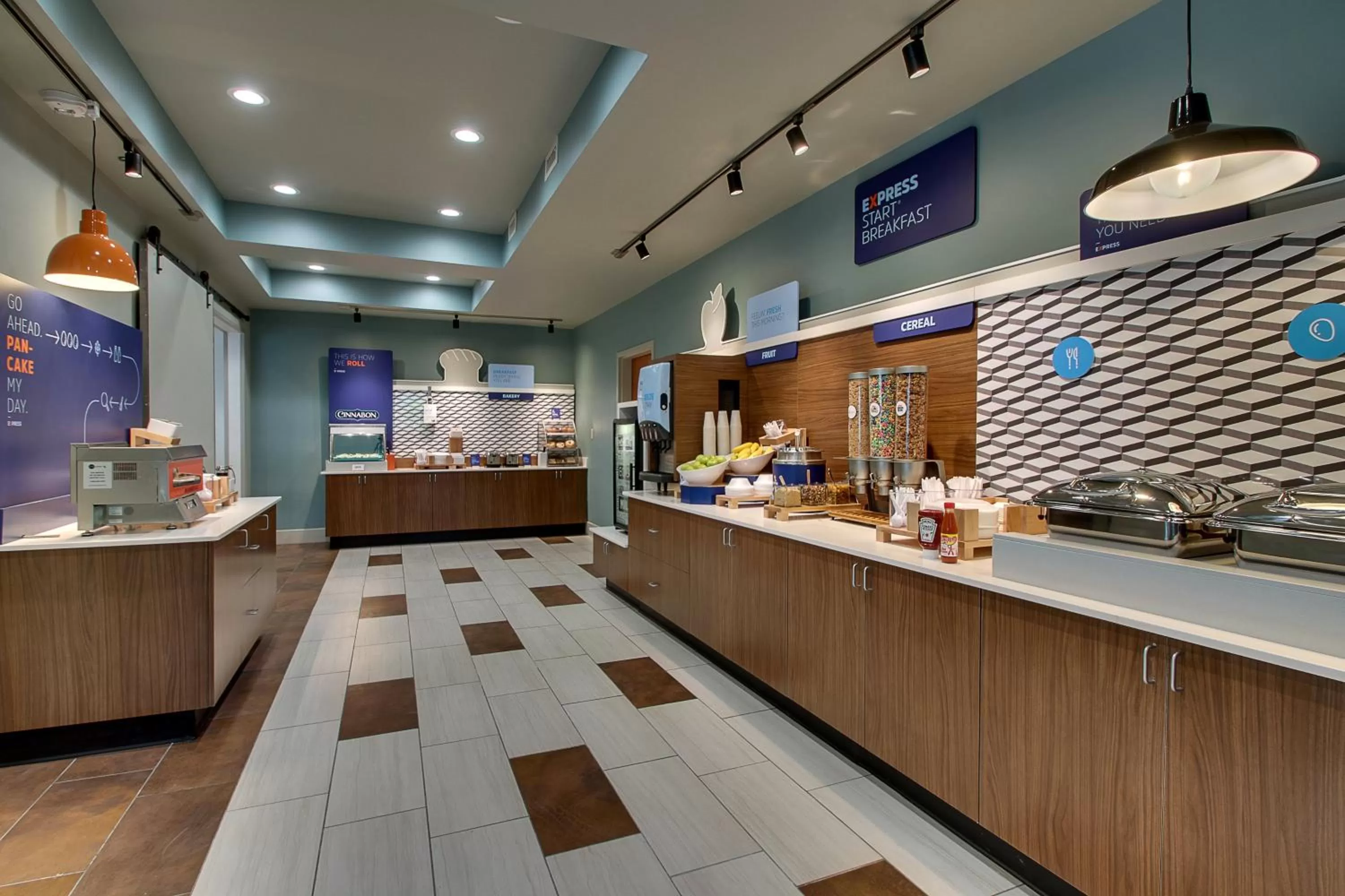 Breakfast in Holiday Inn Express Hotel & Suites Austell Powder Springs by IHG