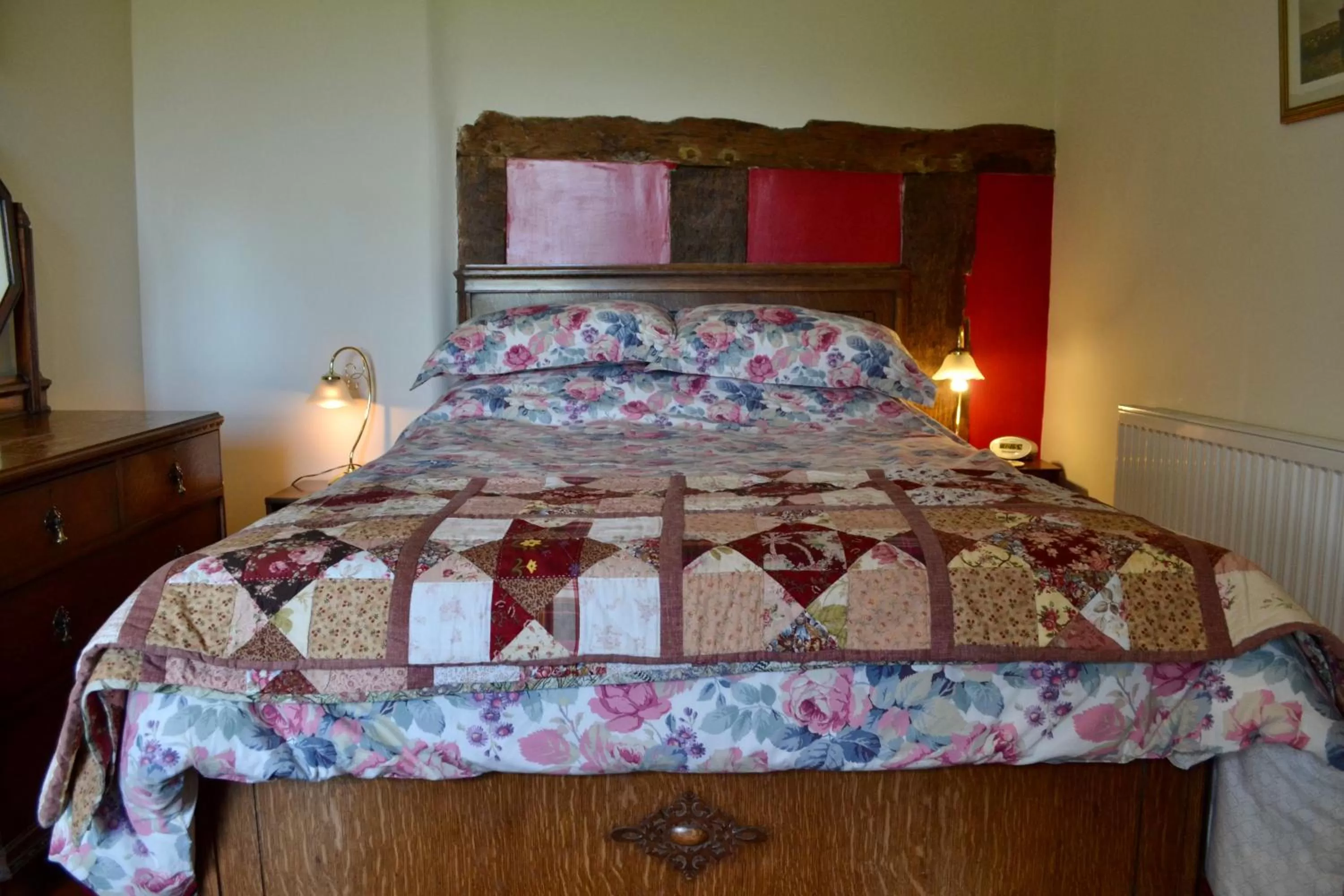 Bed in Broome Park Farm B&B