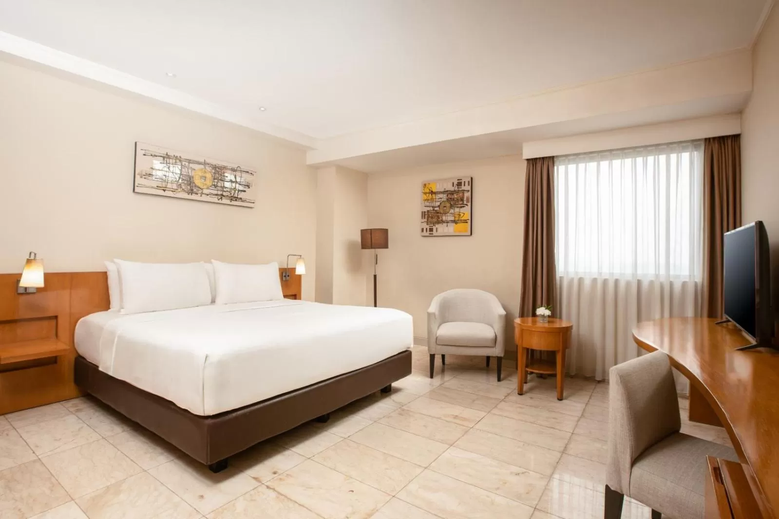 Bed in Aryaduta Palembang