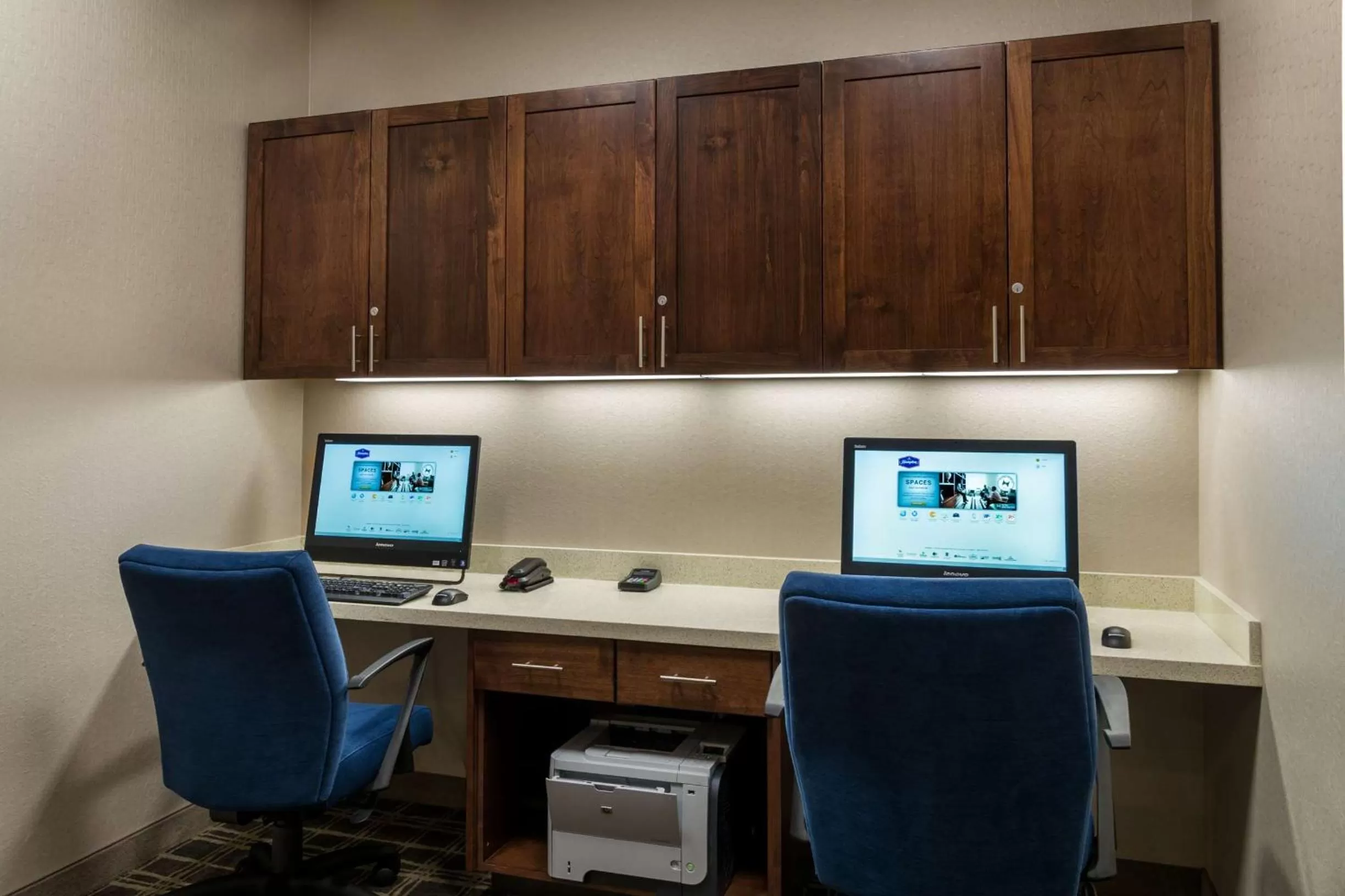 Business facilities in Hampton Inn & Suites Portland/Vancouver