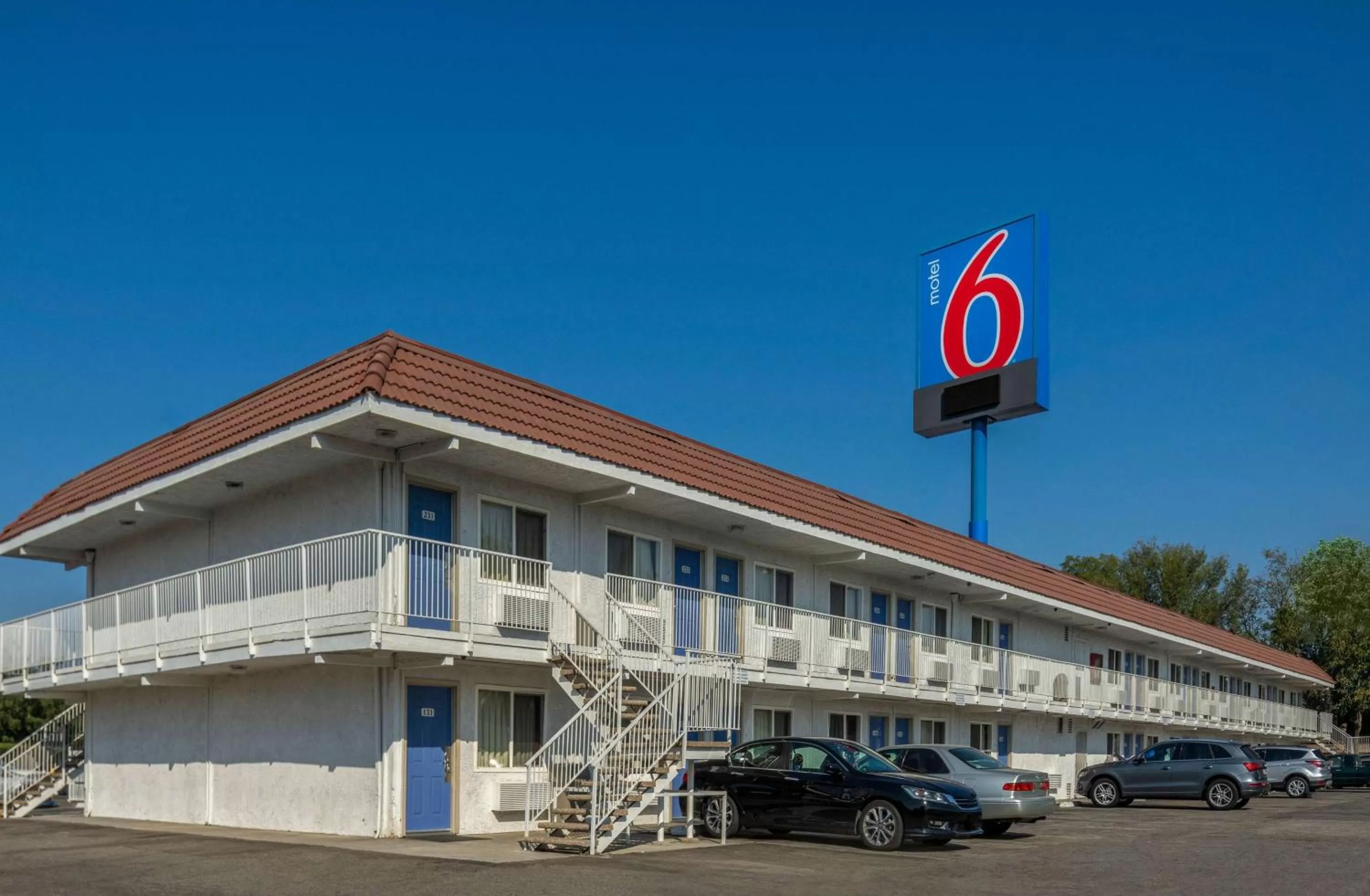 Property Building in Motel 6-Sepulveda, CA - Los Angeles - Van Nuys - North Hills