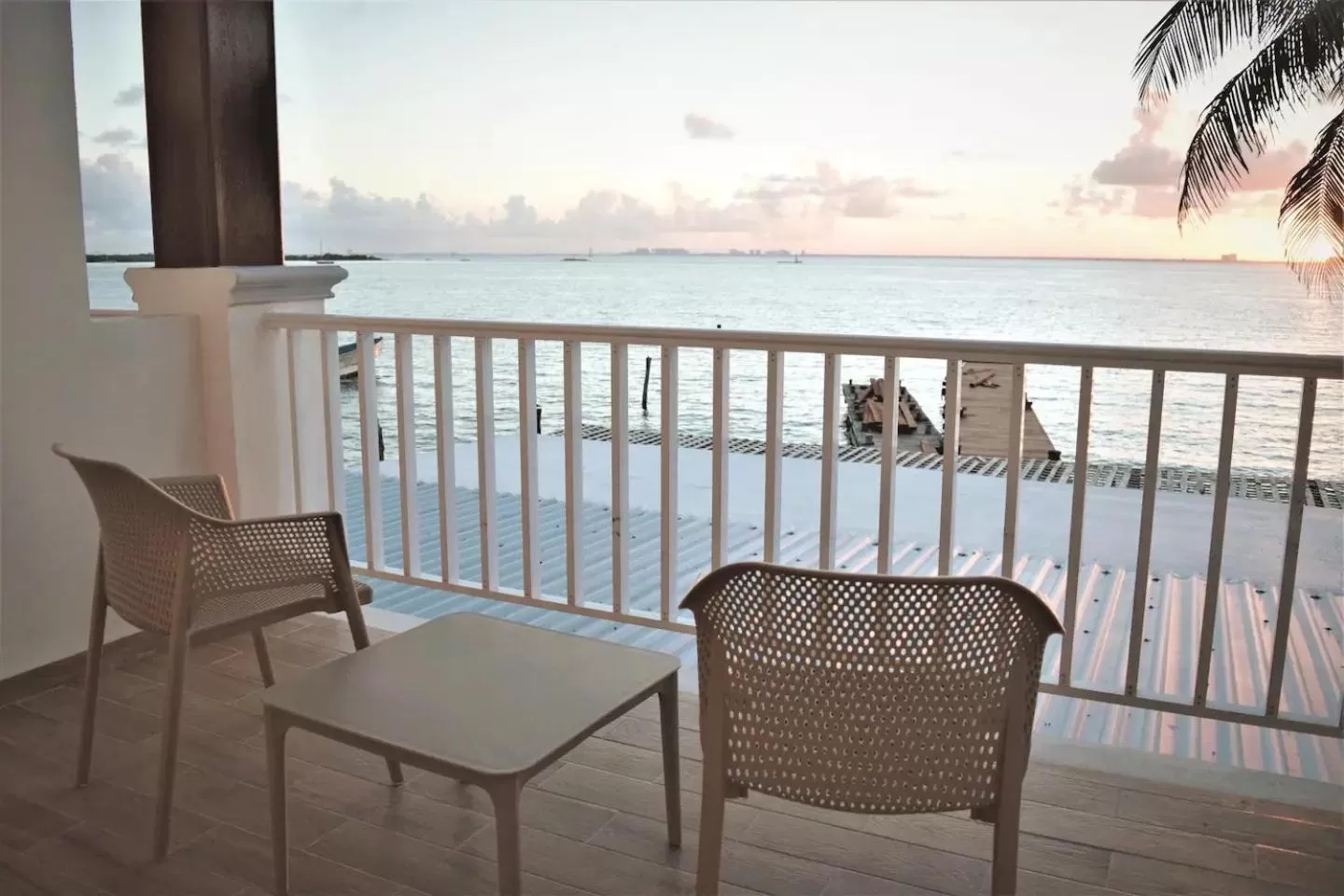 Sea view, Balcony/Terrace in Ocean Suites Bartolome