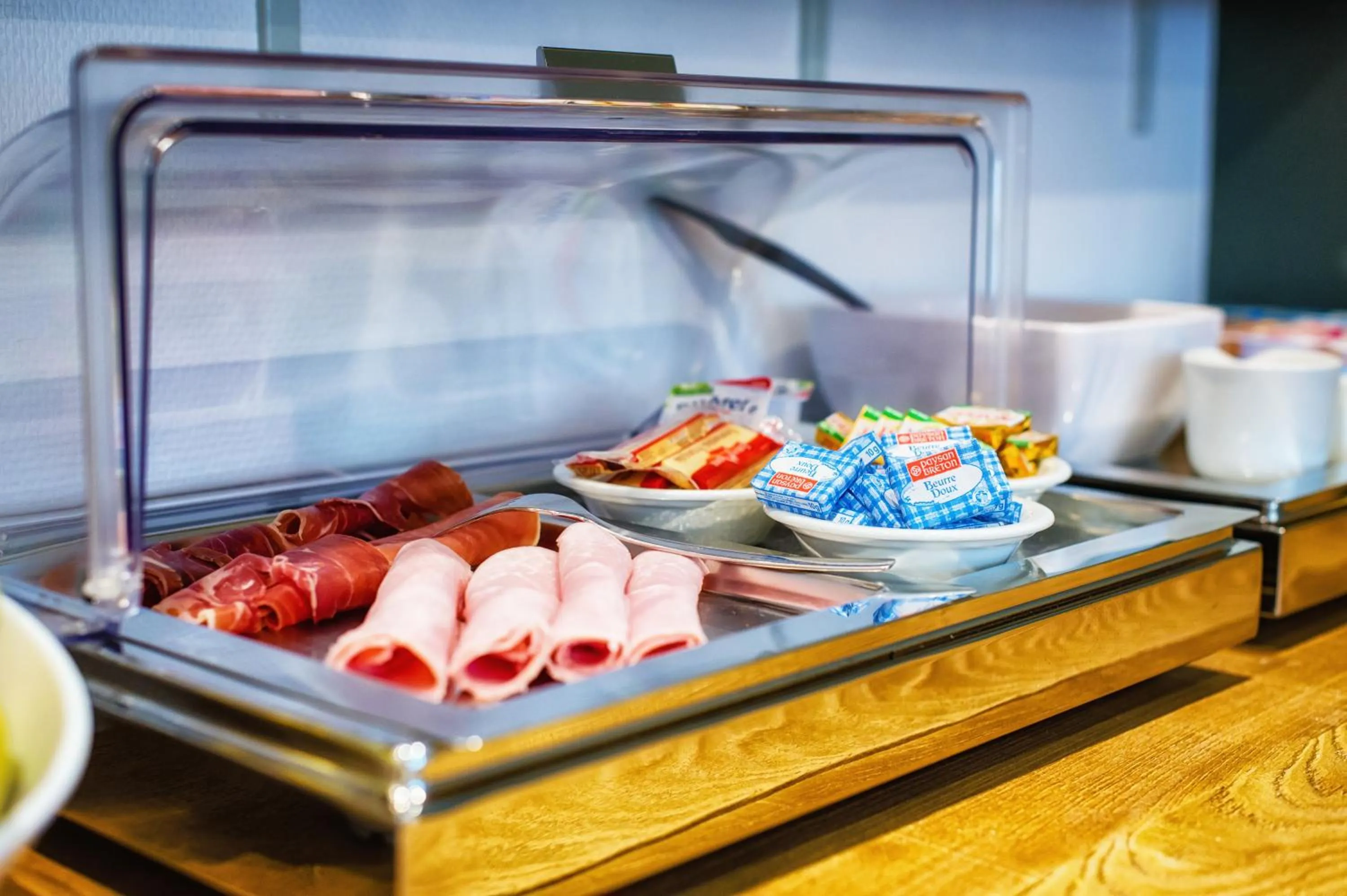 Buffet breakfast in Hôtel Victor Hugo Lorient