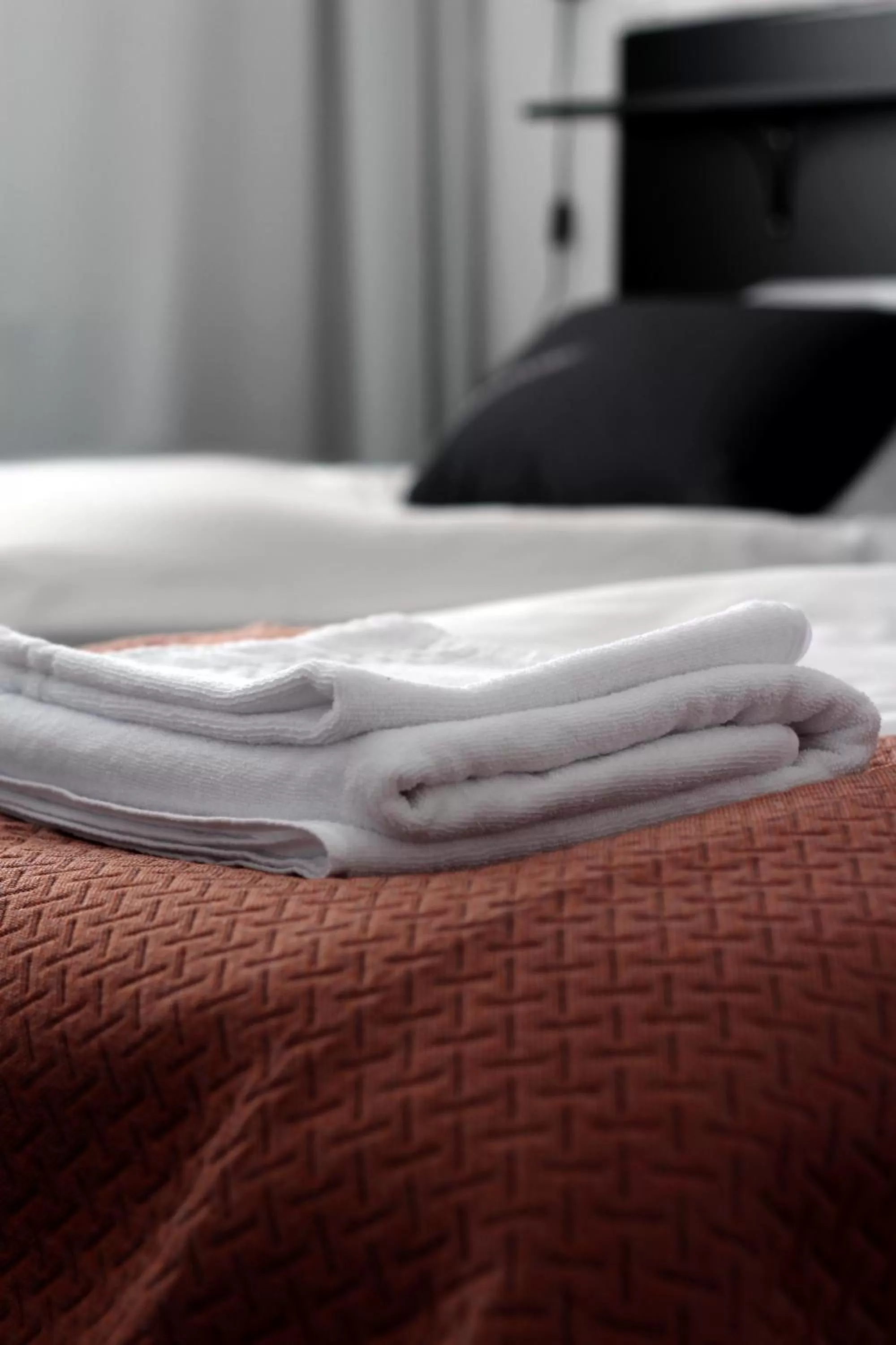 Bedroom in Forenom Aparthotel Raahe