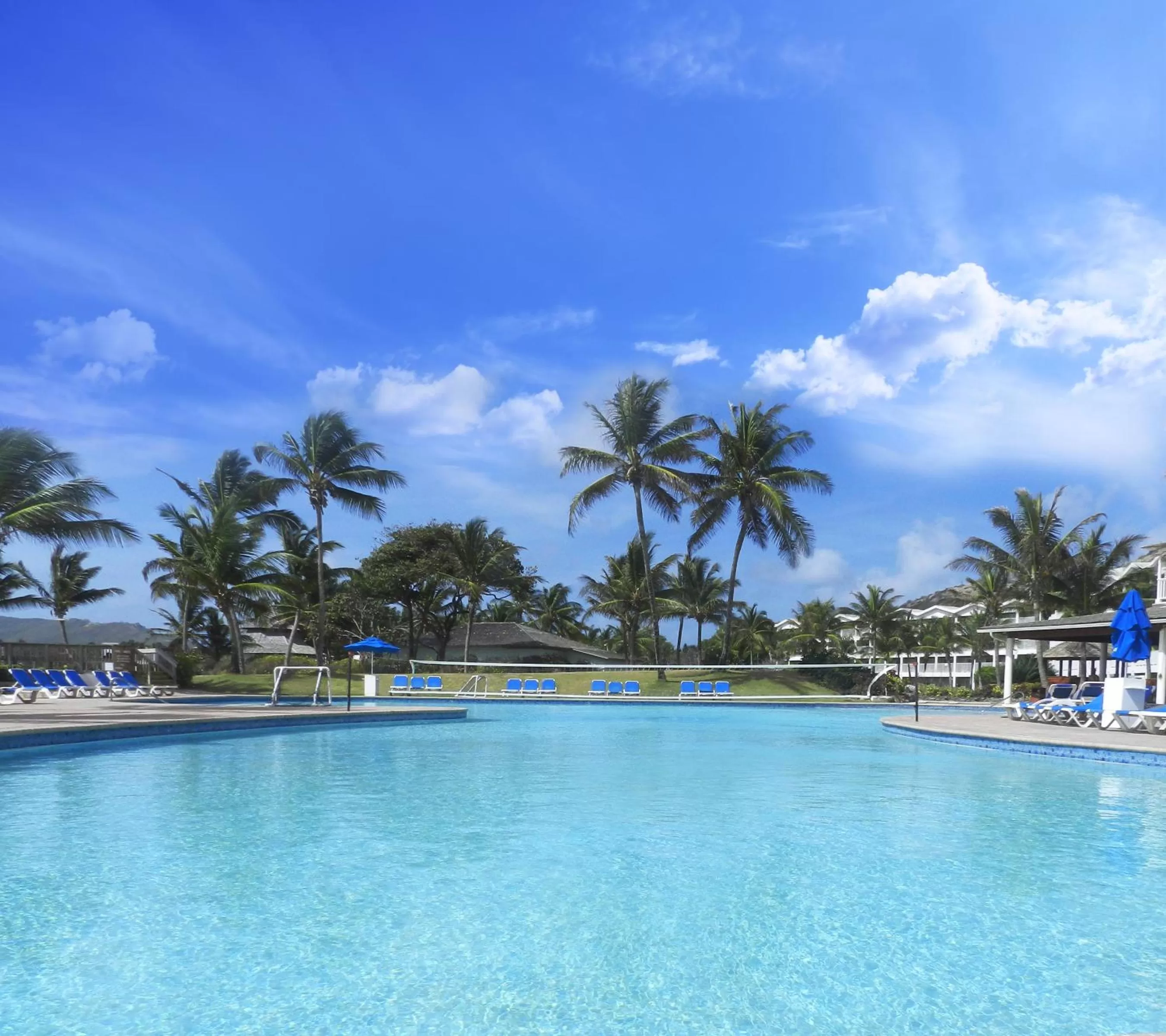 Swimming pool in Coconut Bay Beach Resort & Spa All Inclusive