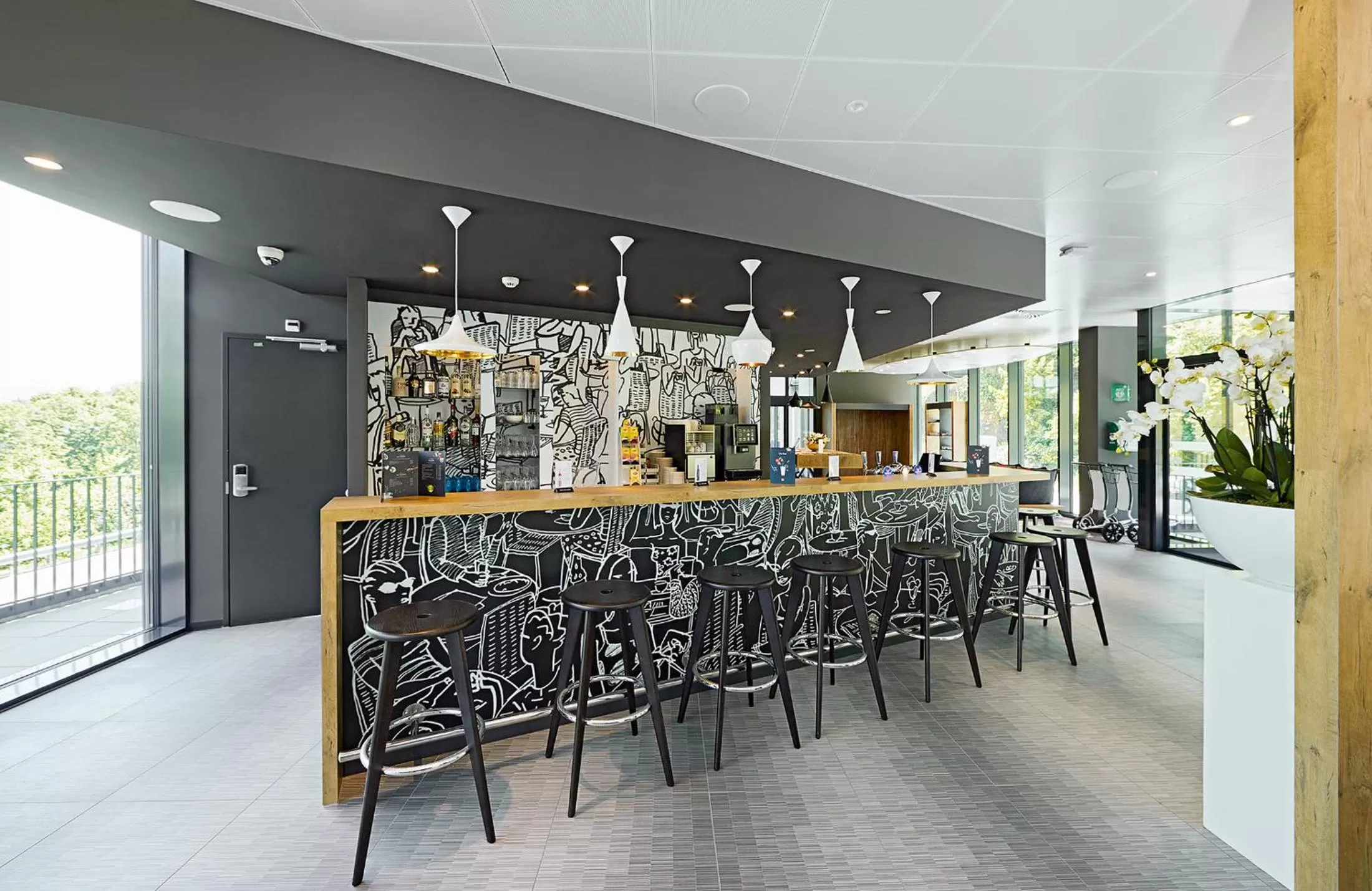 Lounge or bar in ibis Baden Neuenhof