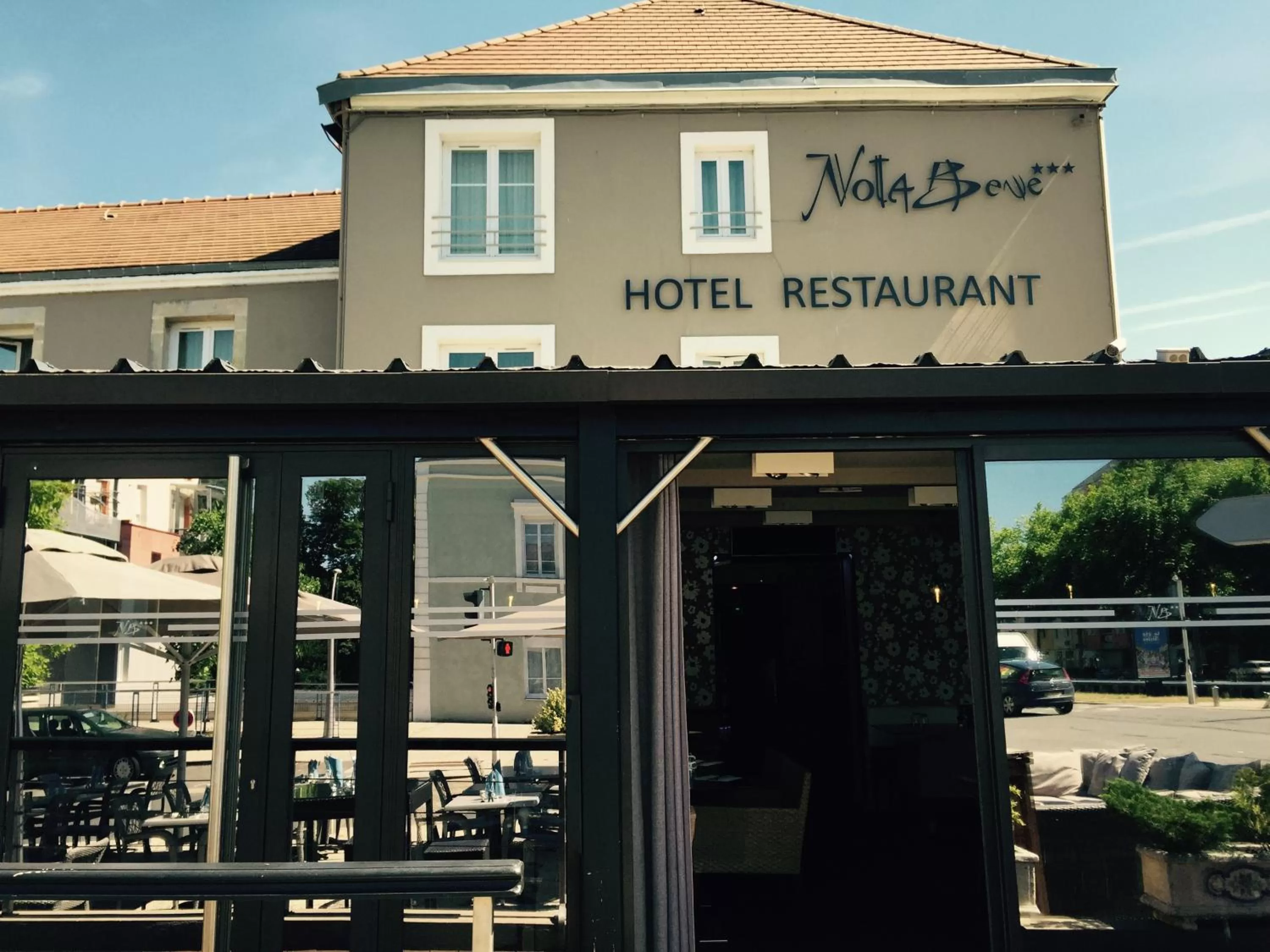 Facade/entrance in Nota Bene