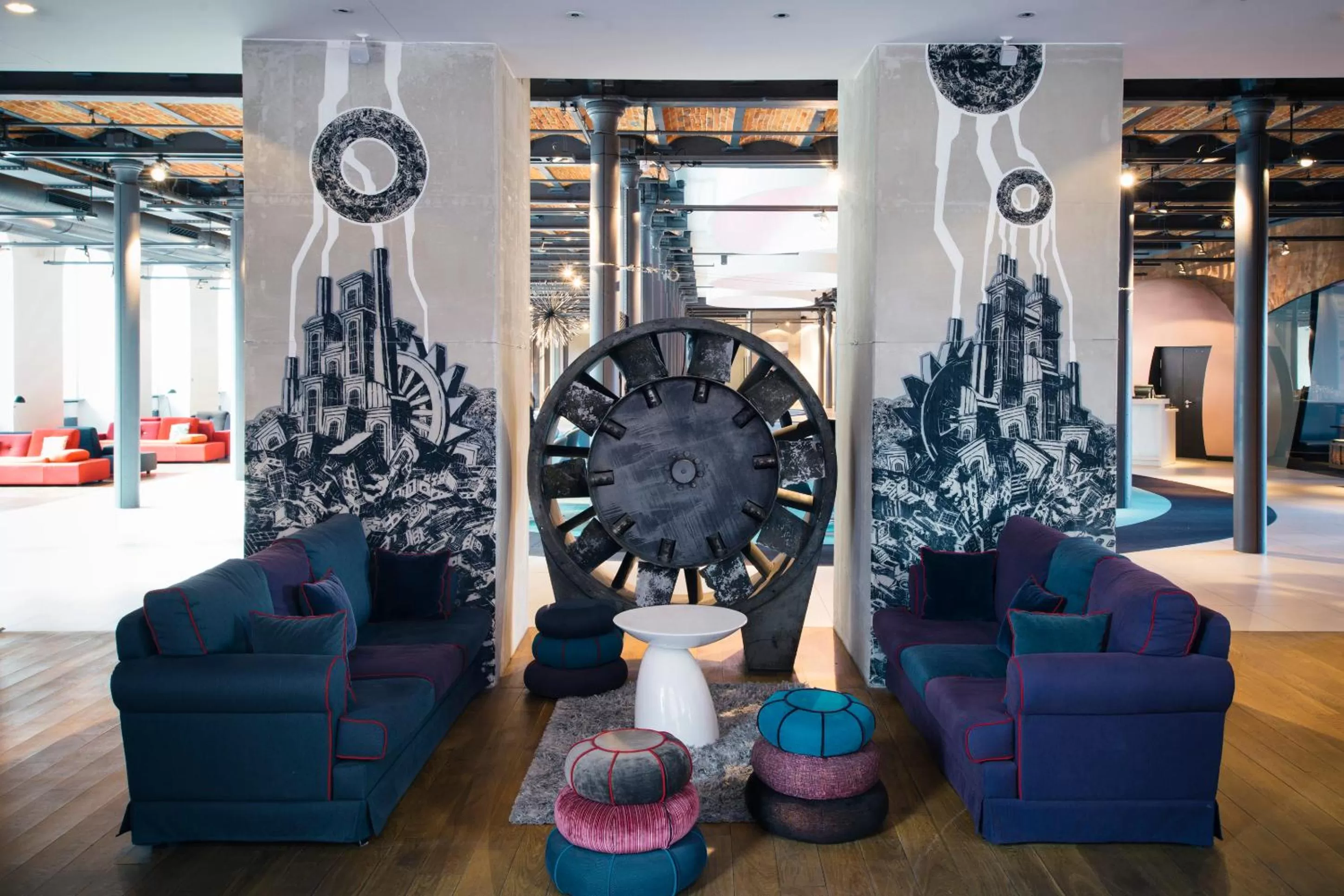 Lobby or reception in Vienna House by Wyndham Andel's Lodz