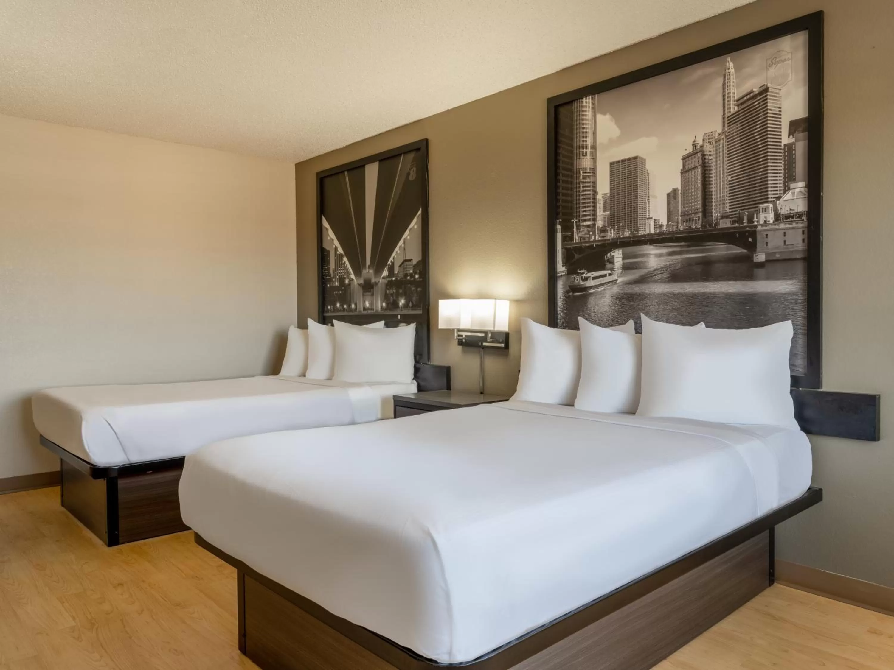 Bed in Super 8 by Wyndham Clinton