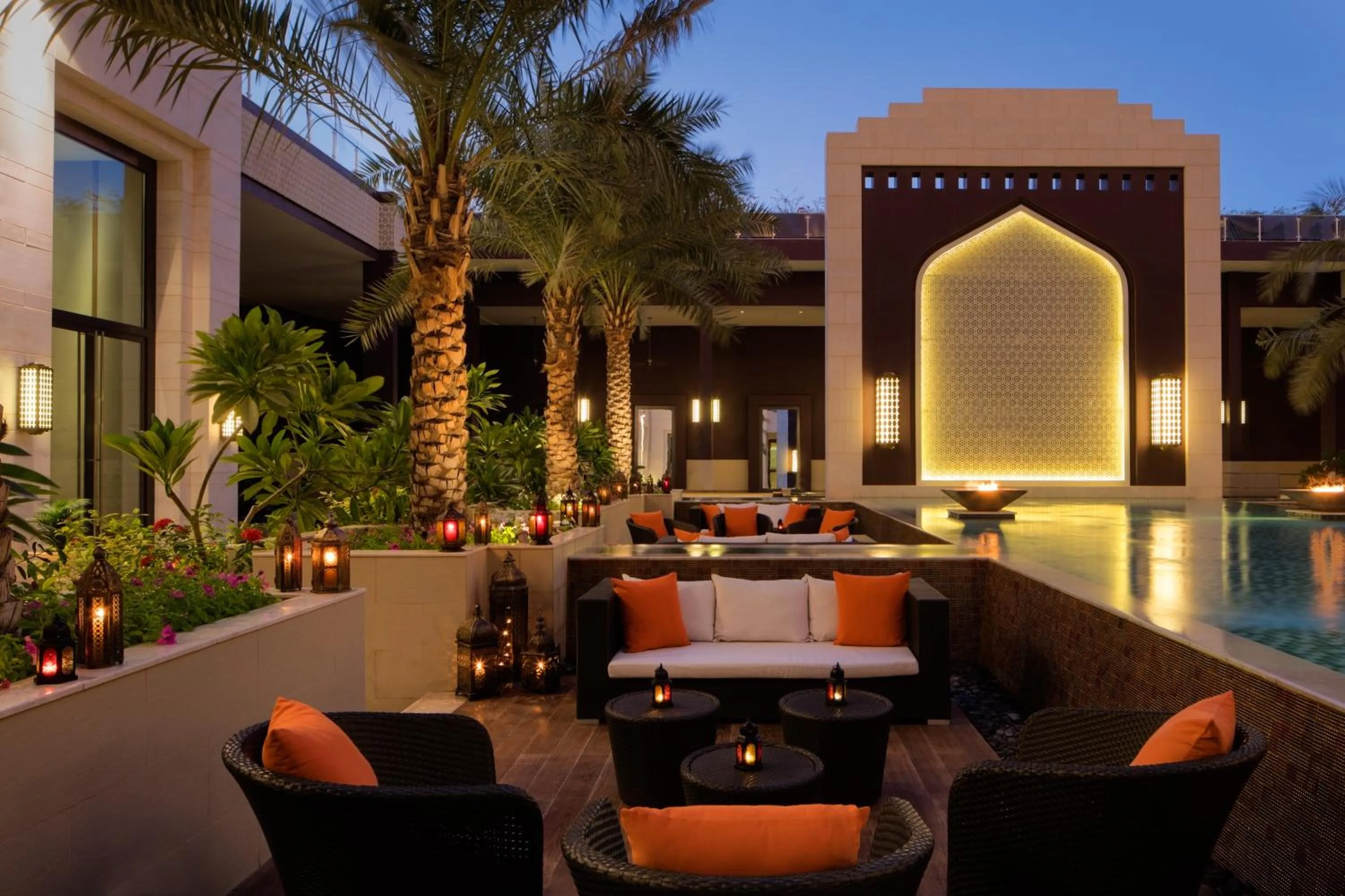 Restaurant/places to eat in Radisson Collection Muscat, Hormuz Grand