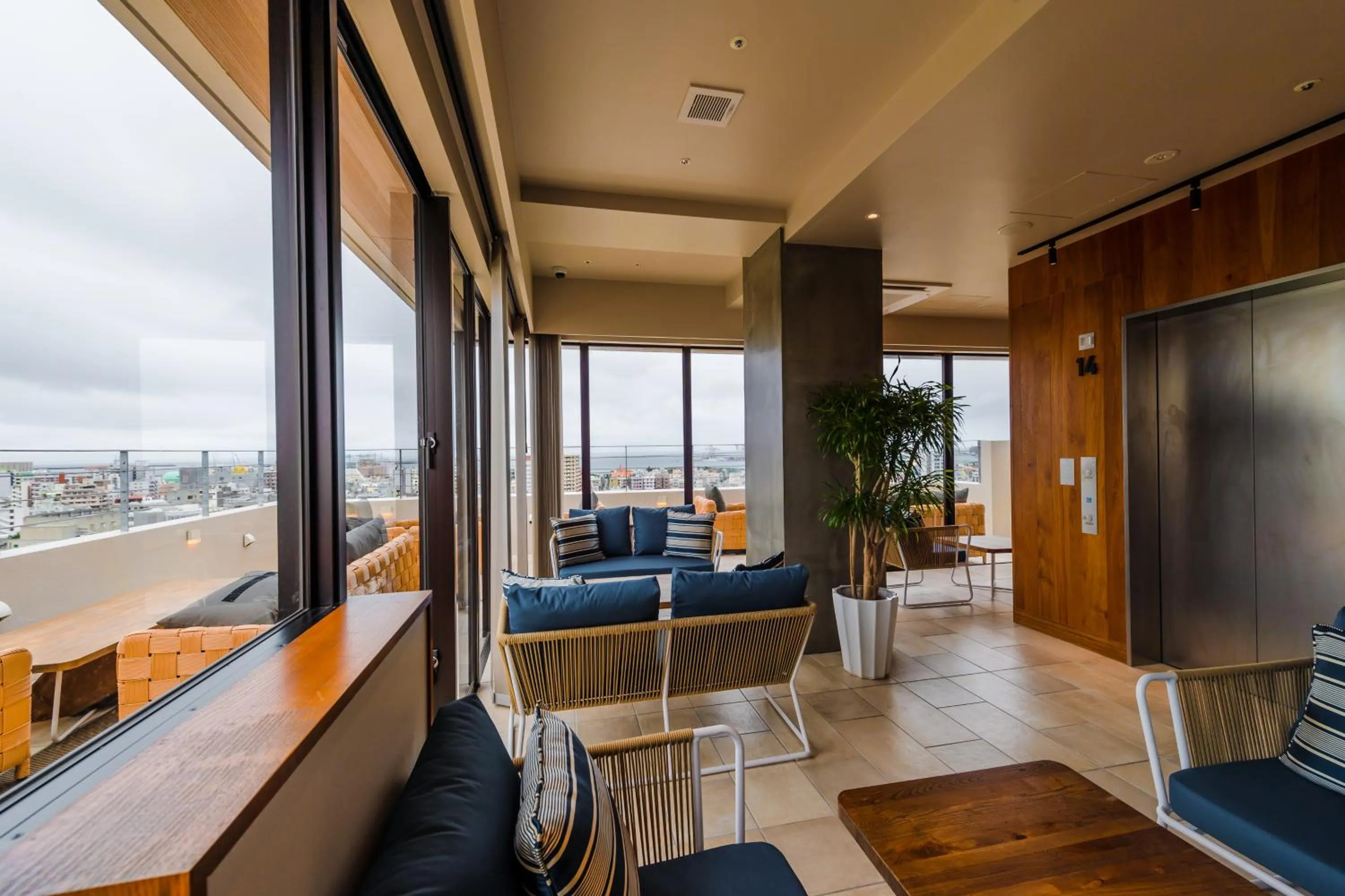 PROSTYLE TERRACE NAHA