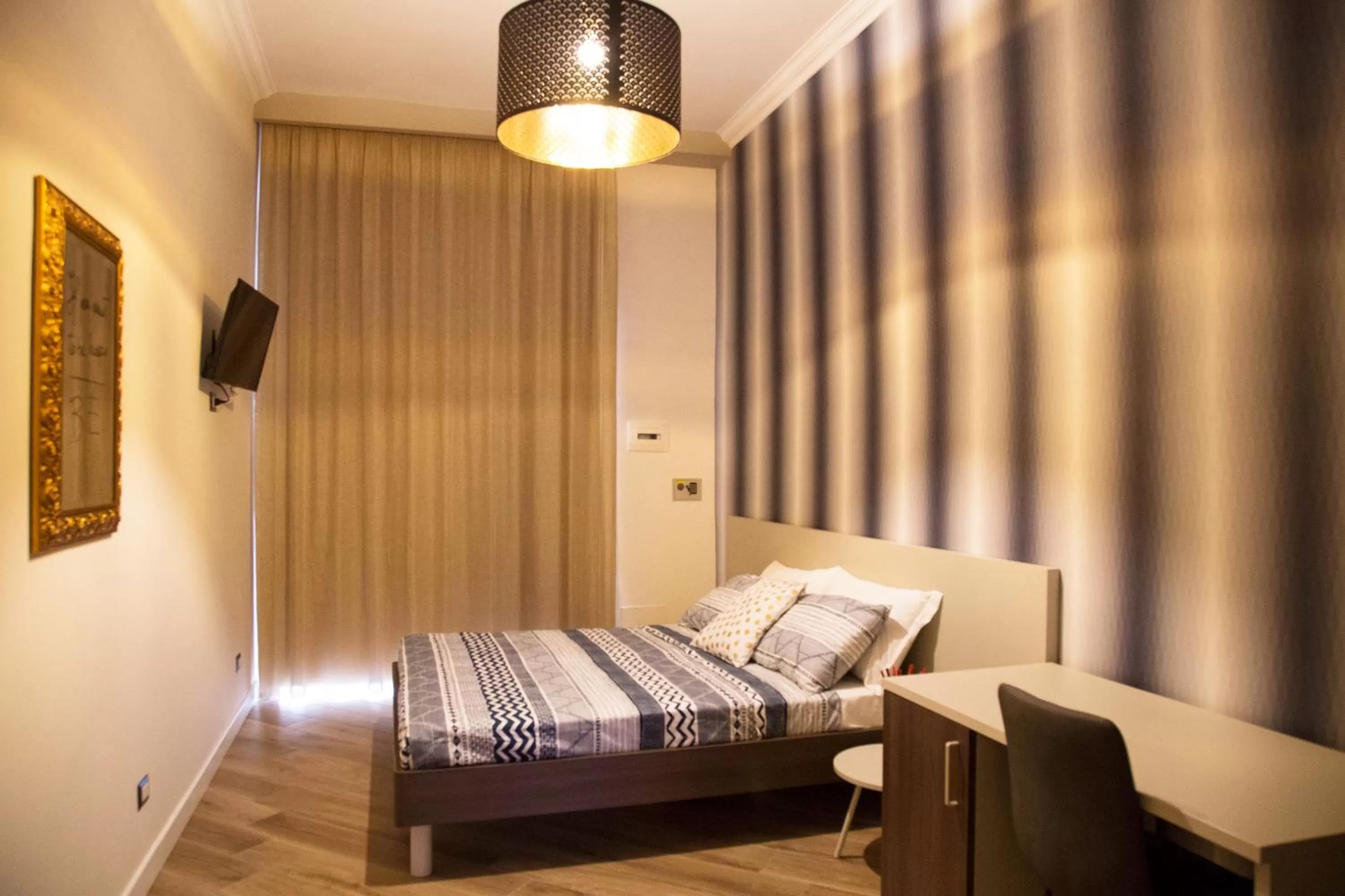 Bed in Garibaldi Rooms