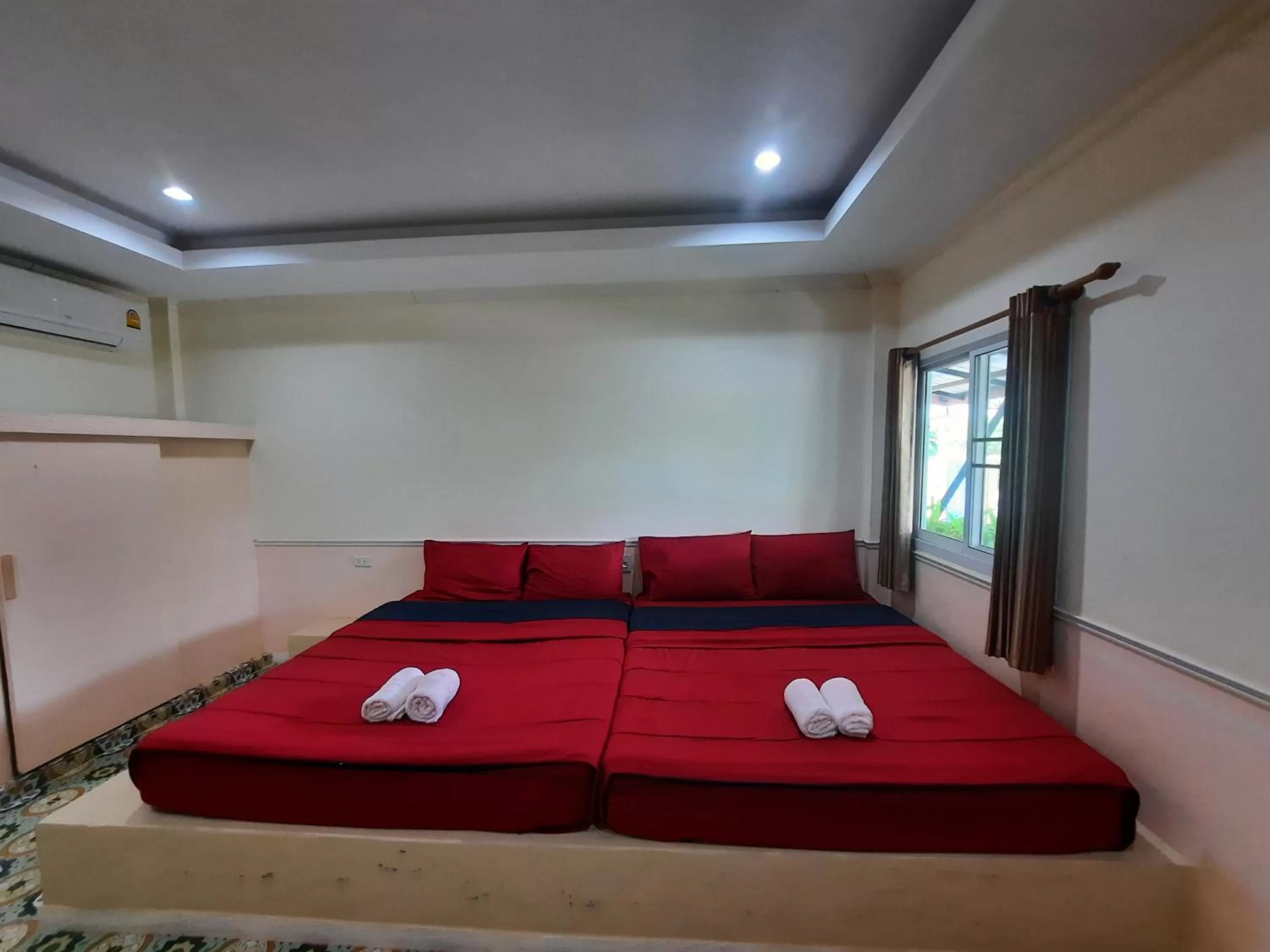 Bed in Fancy Carp Resort