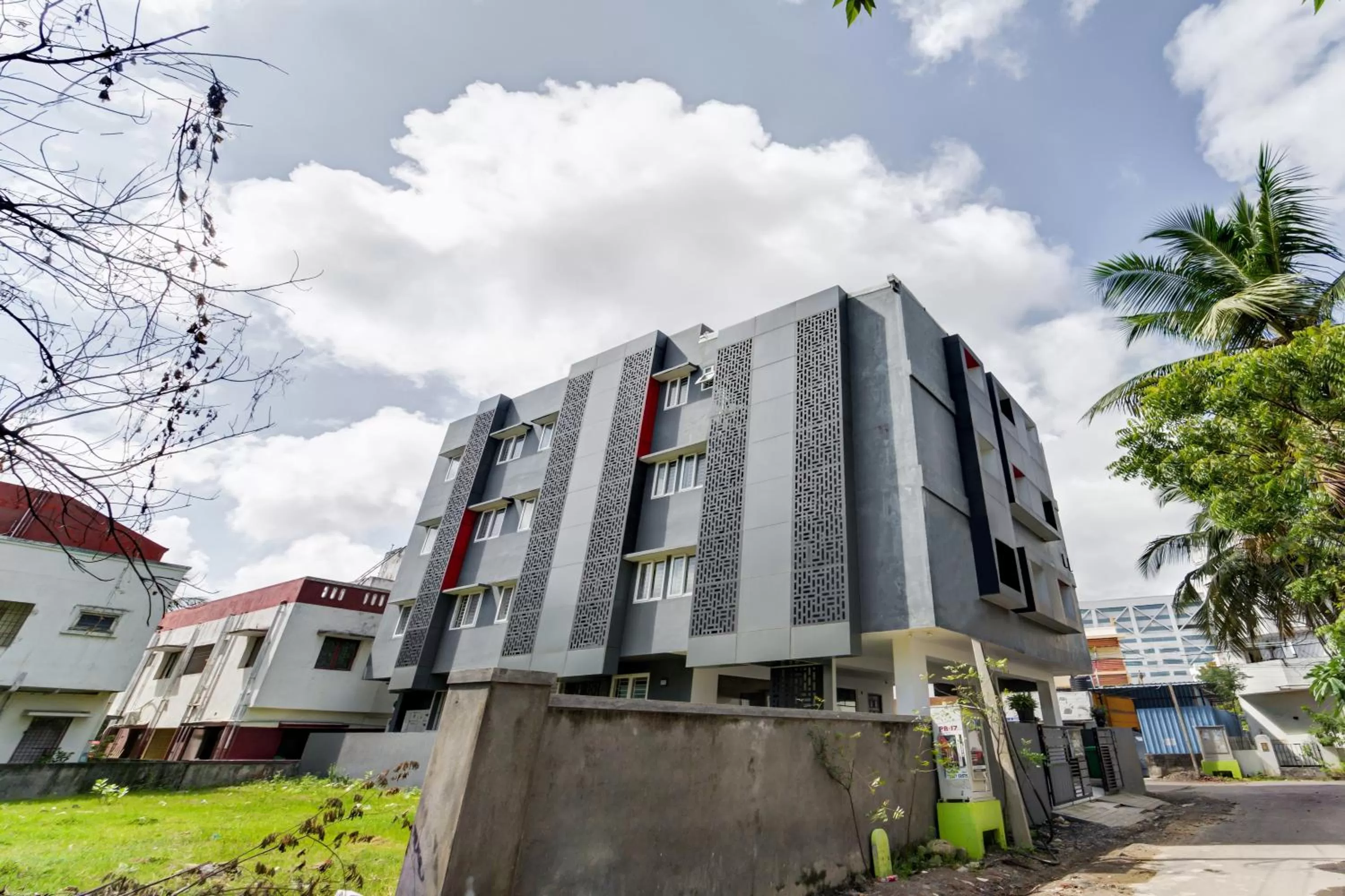 Property building in UPAR Hotels Thoraipakkam, OMR