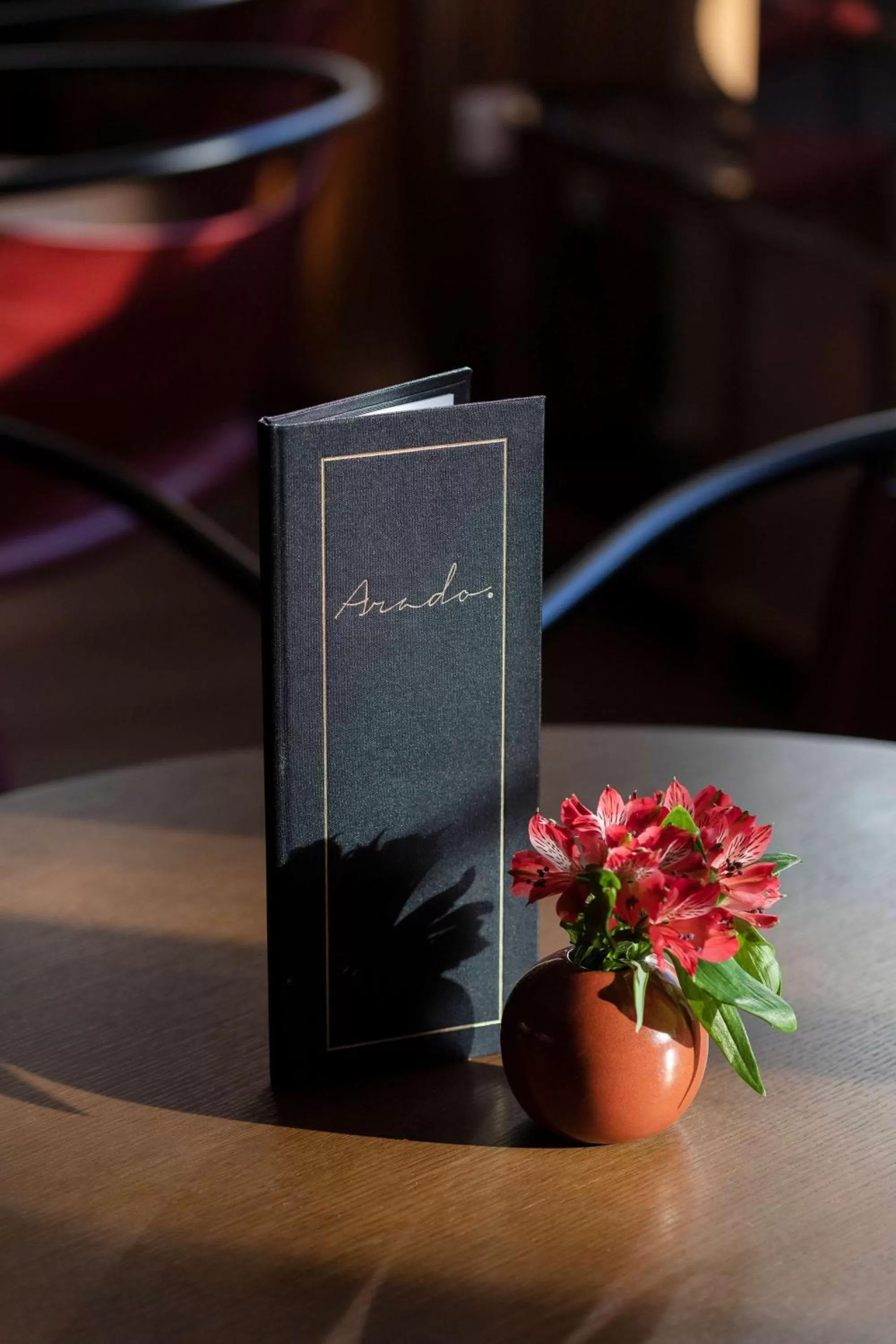 Lounge or bar in Melia White House Hotel