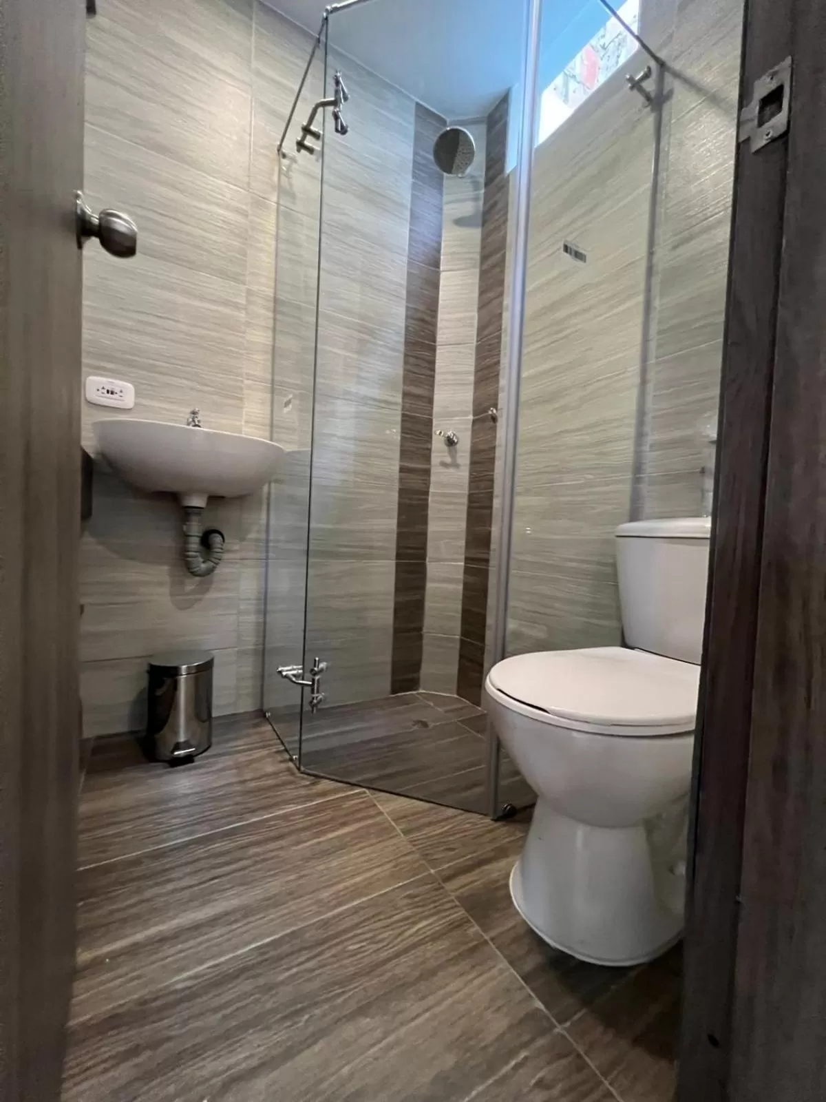 Shower in Hotel Boutique Business Center