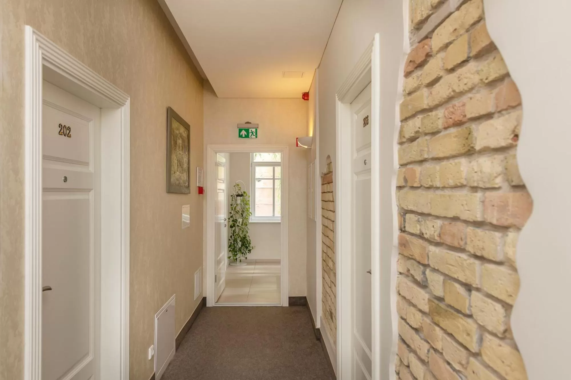 Area and facilities in Moon Garden Old Town Hotel