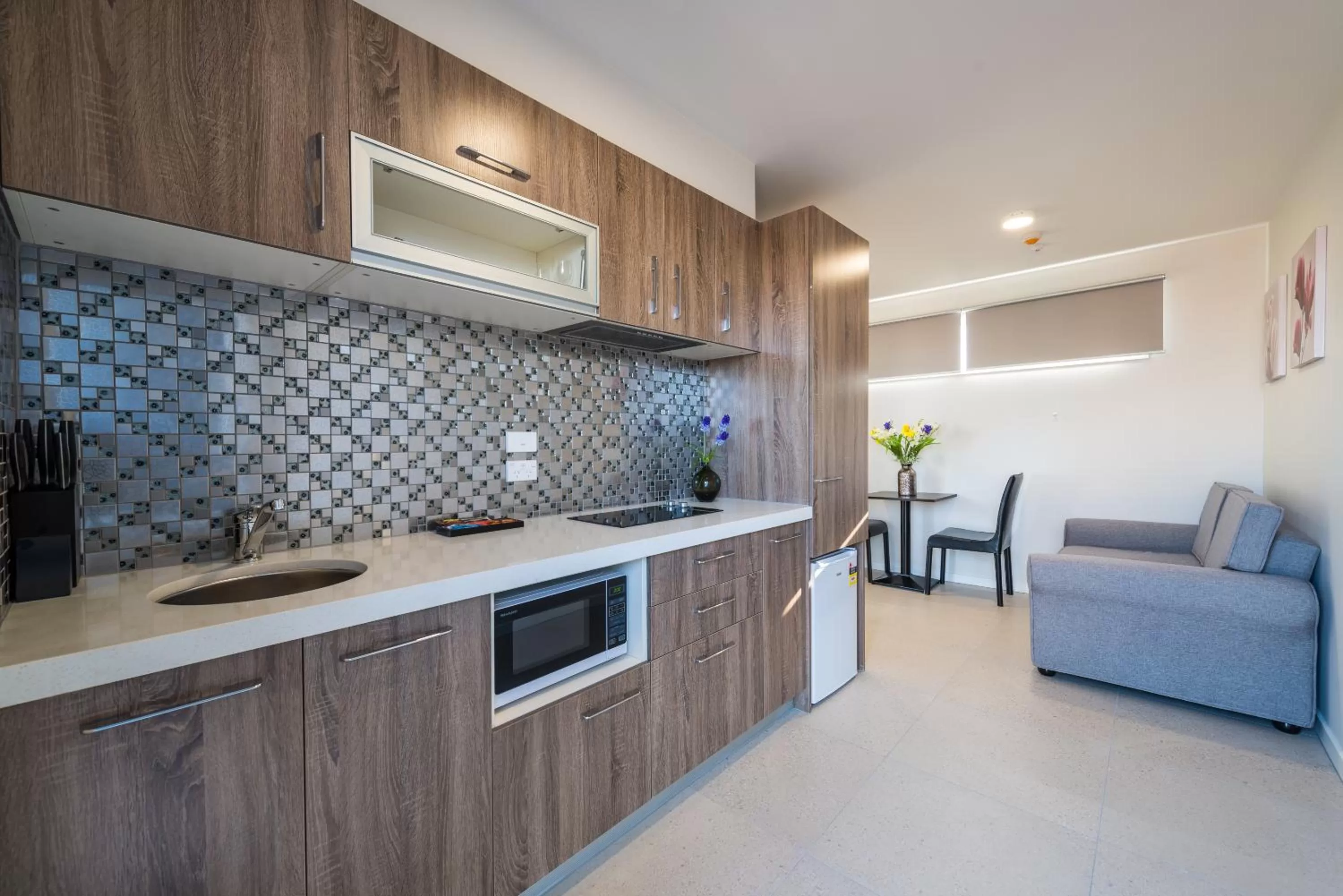 Kitchen or kitchenette in Golden Star Motel