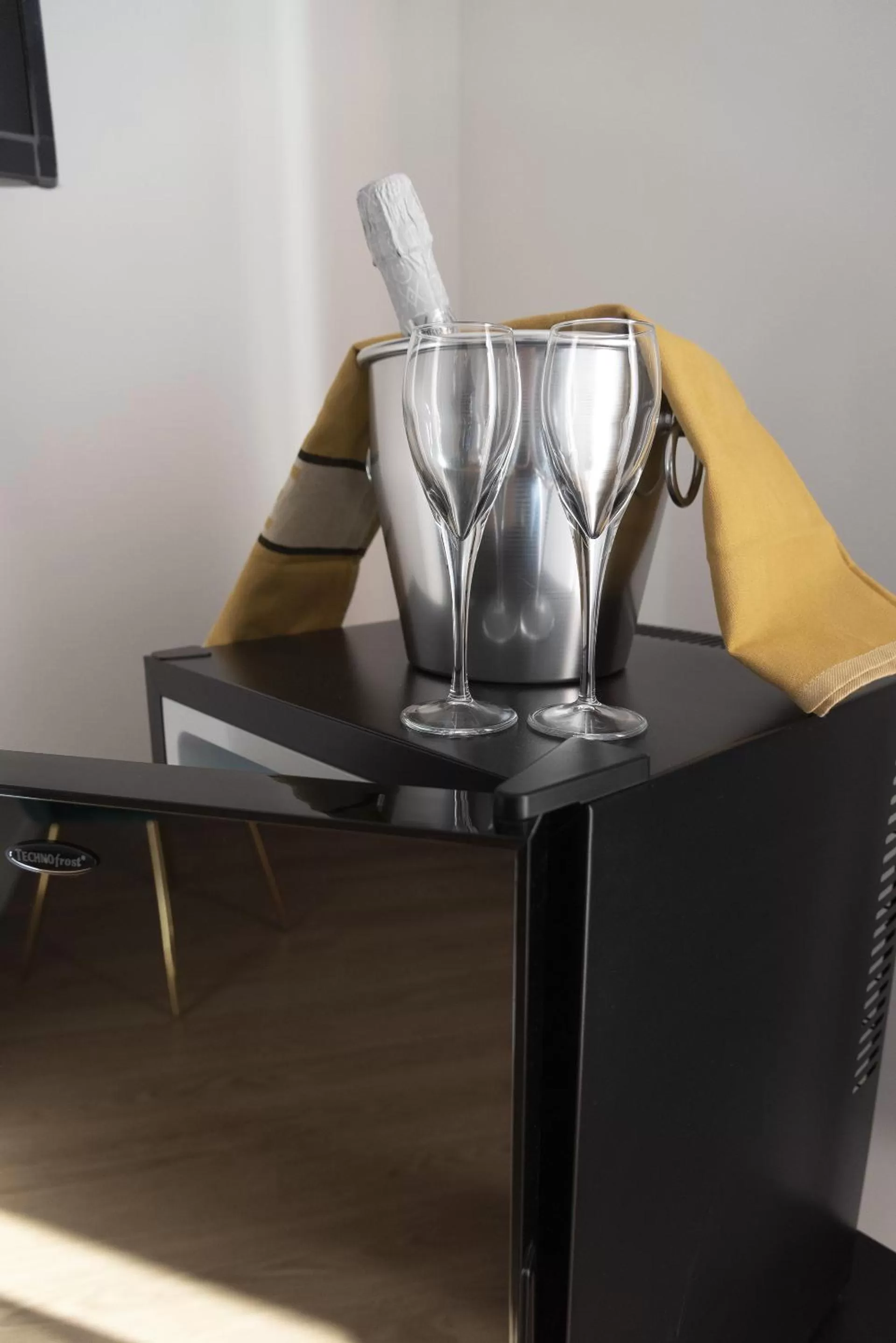 microwave in Civicocento Charming Rooms