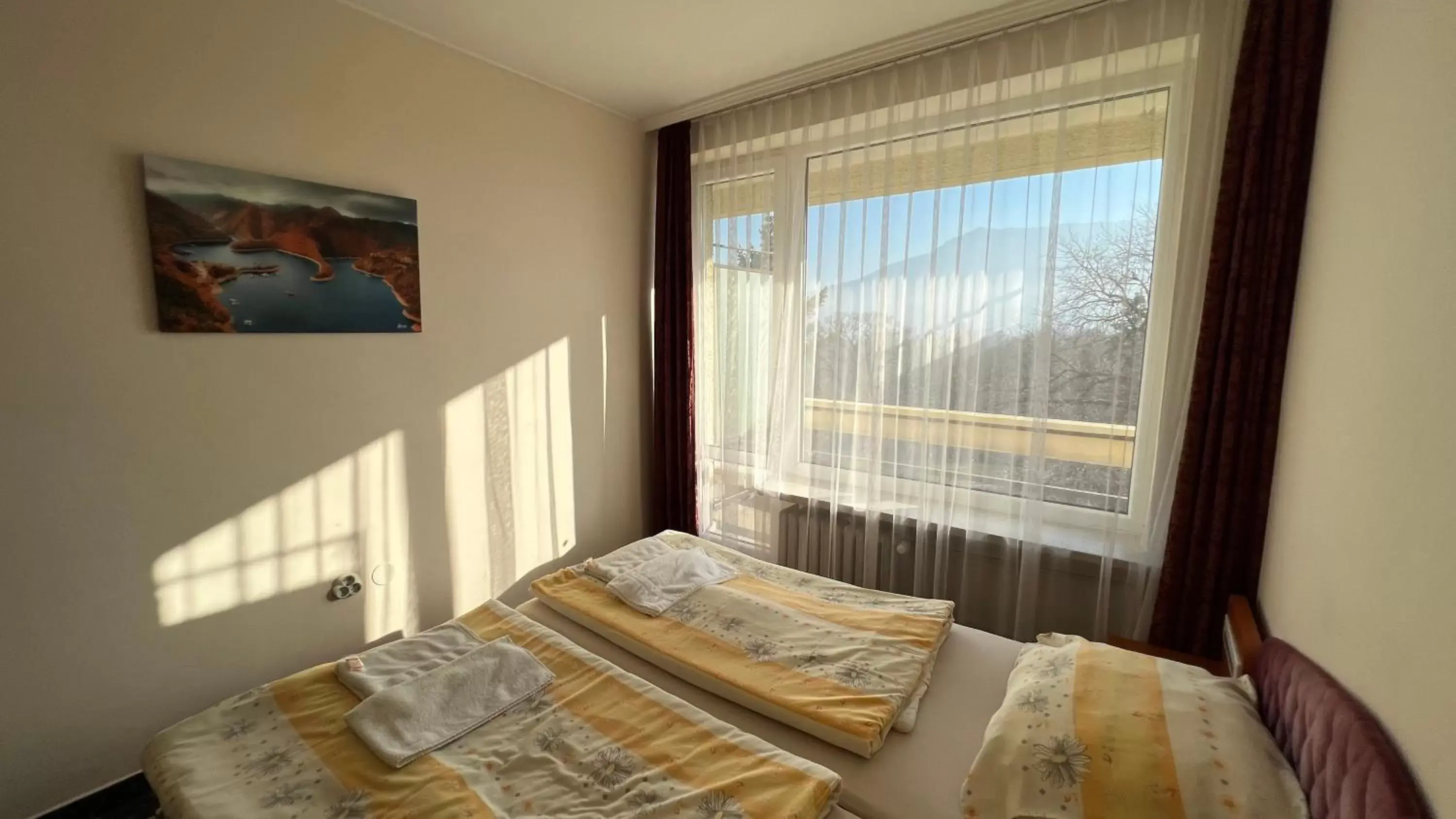 Economy Double Room in Hotel Gorna Banya Economy Double Room in Hotel Gorna Banya