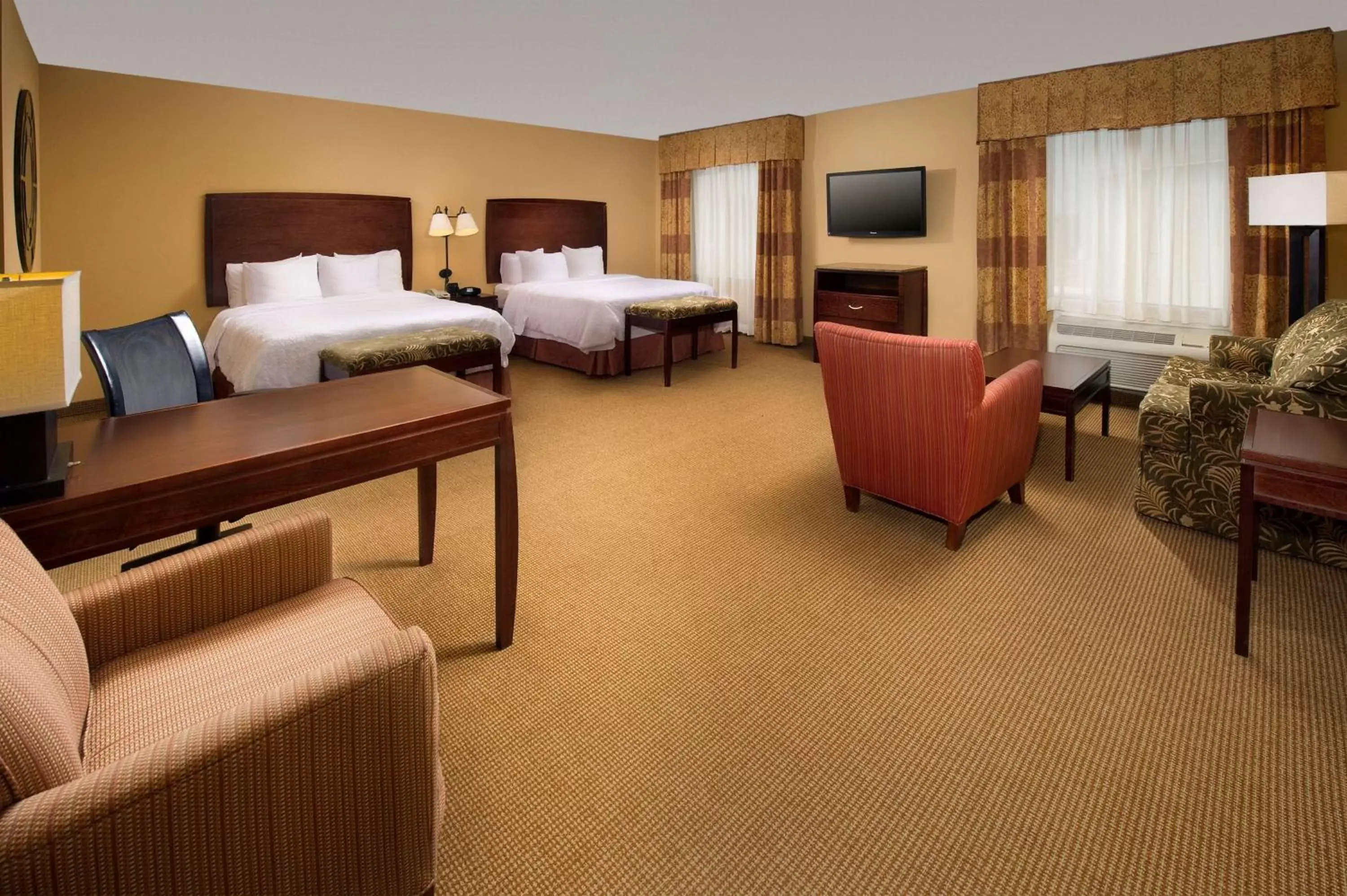 Queen Studio Suite with Two Queen Beds - Non-Smoking in Hampton Inn and Suites San Antonio Airport Queen Studio Suite with Two Queen Beds - Non-Smoking in Hampton Inn and Suites San Antonio Airport