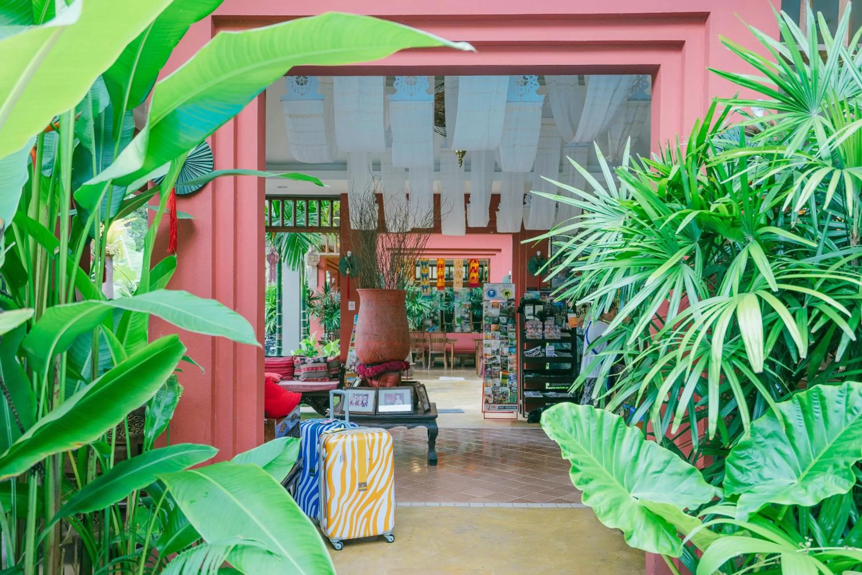 Lobby or reception in The Opium Chiang Mai