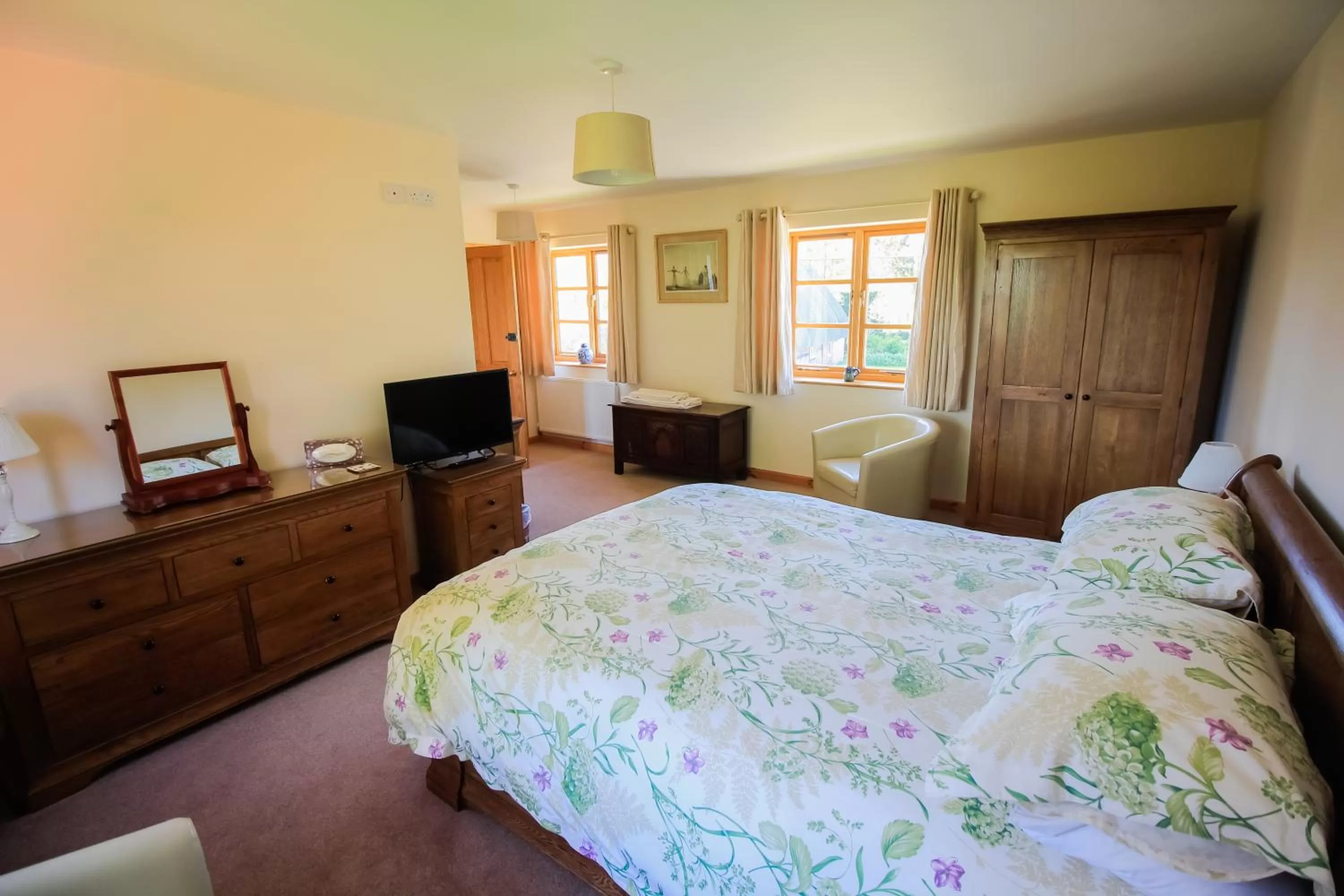 Bed in Three Ways Farmhouse B&B