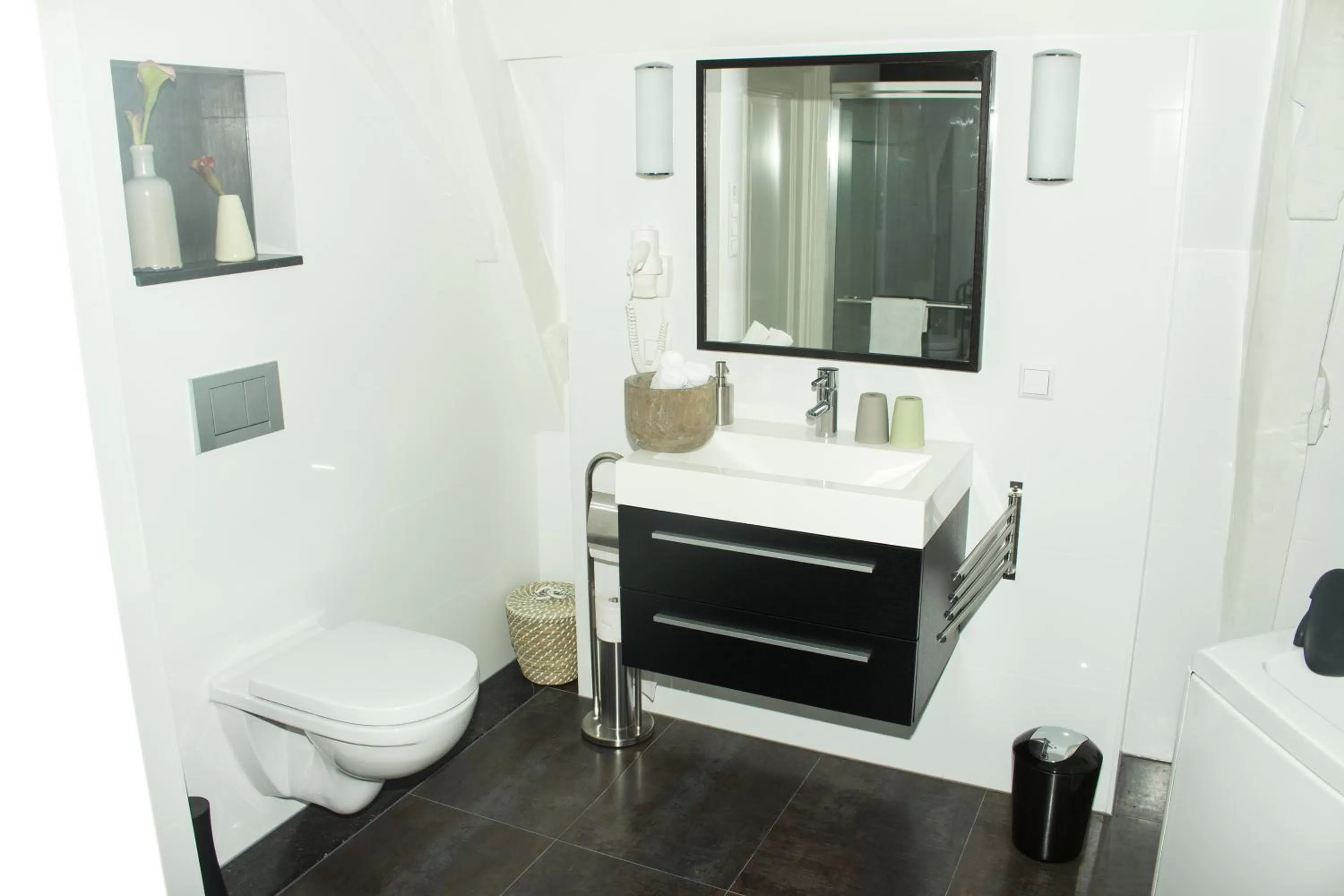 Property building in NR22 Leiden