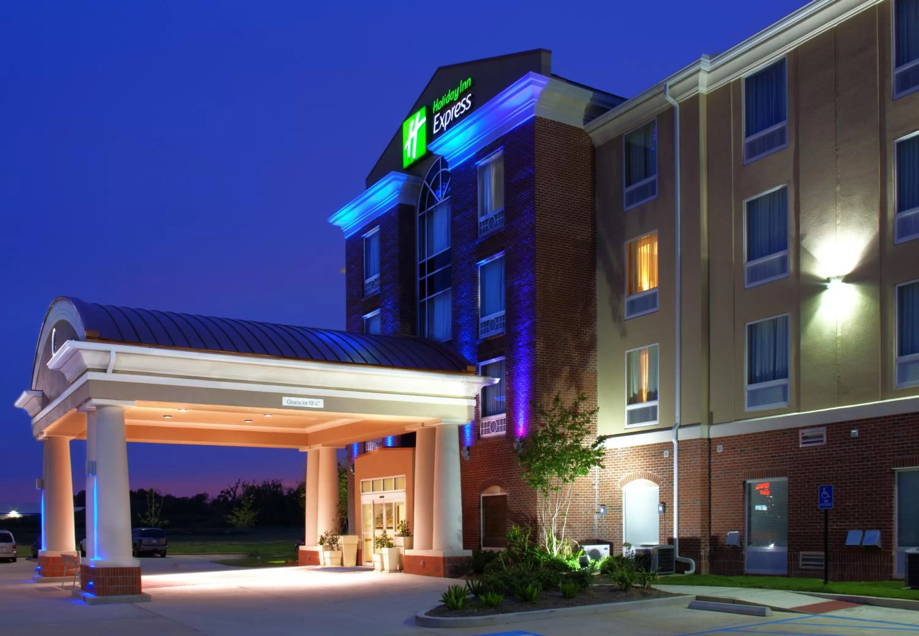 Property building in Holiday Inn Express & Suites Baton Rouge East by IHG