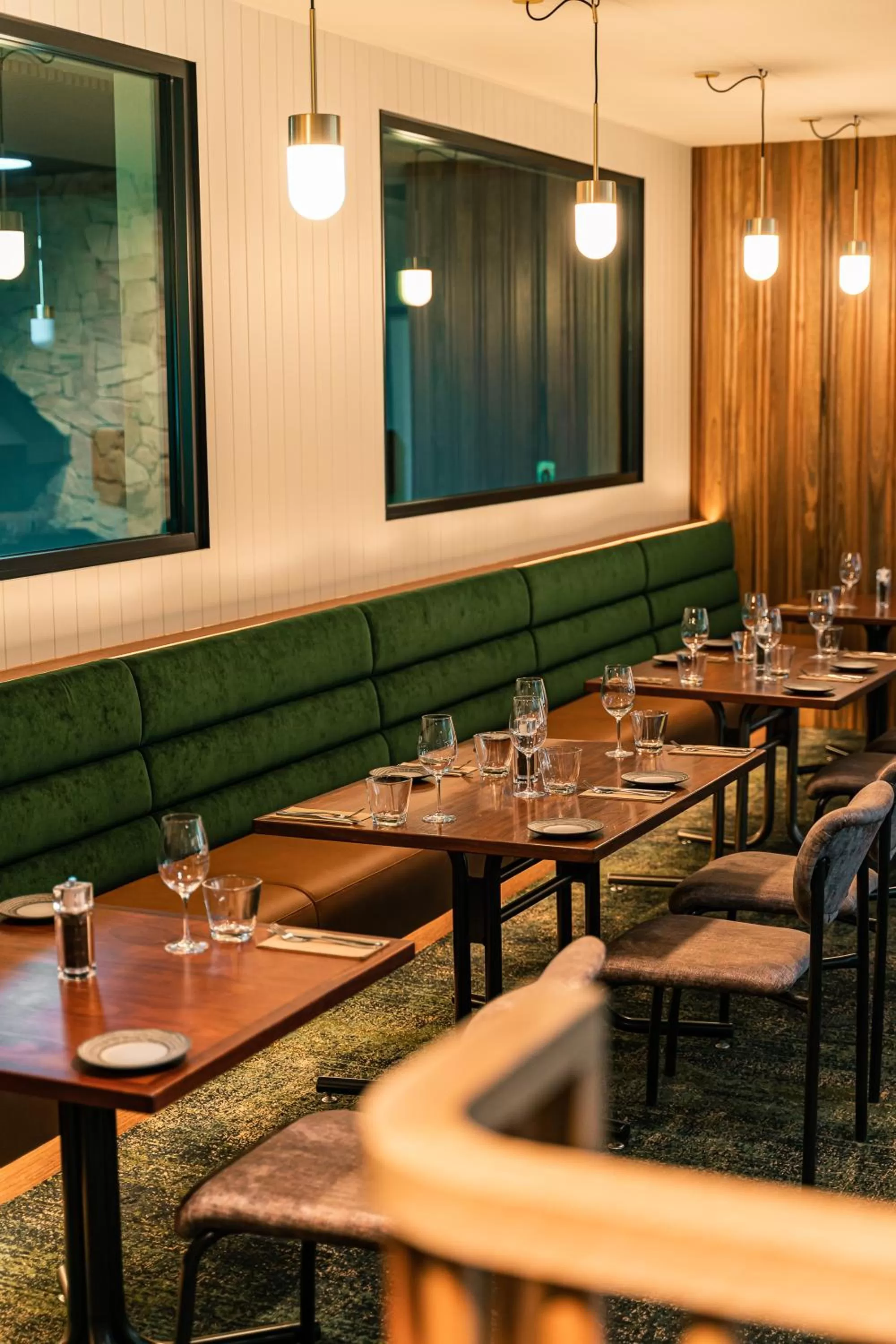 Restaurant/places to eat in Marion Hotel