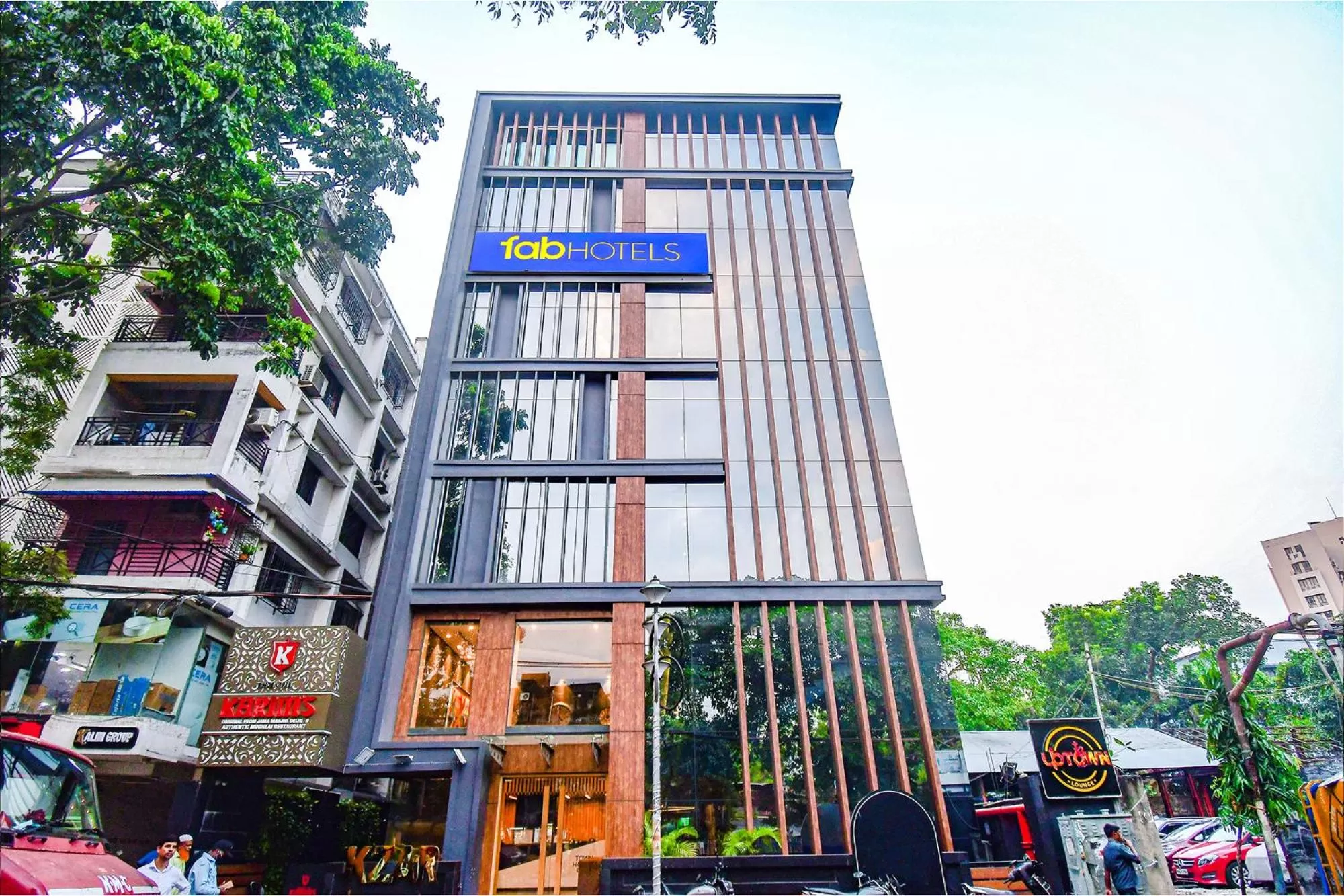 FabHotel Prime Kzar Corporate Budget Stay Near Park Street