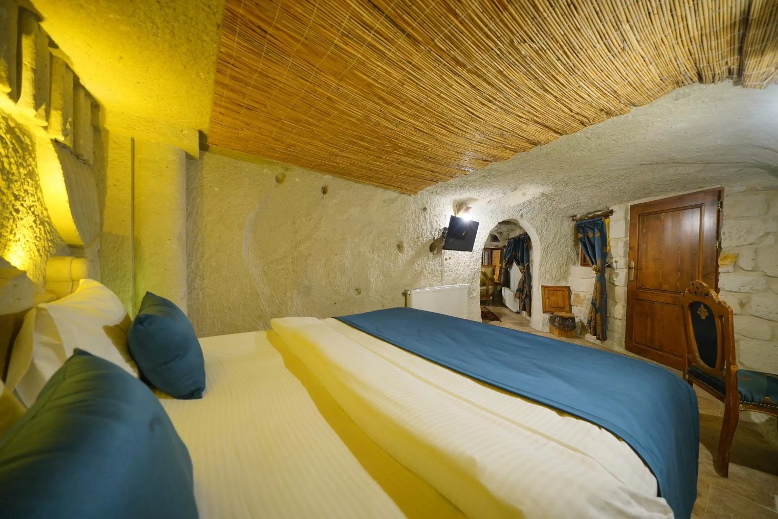 Bedroom, Bed in Cappadocia Nar Cave House & Swimming Pool
