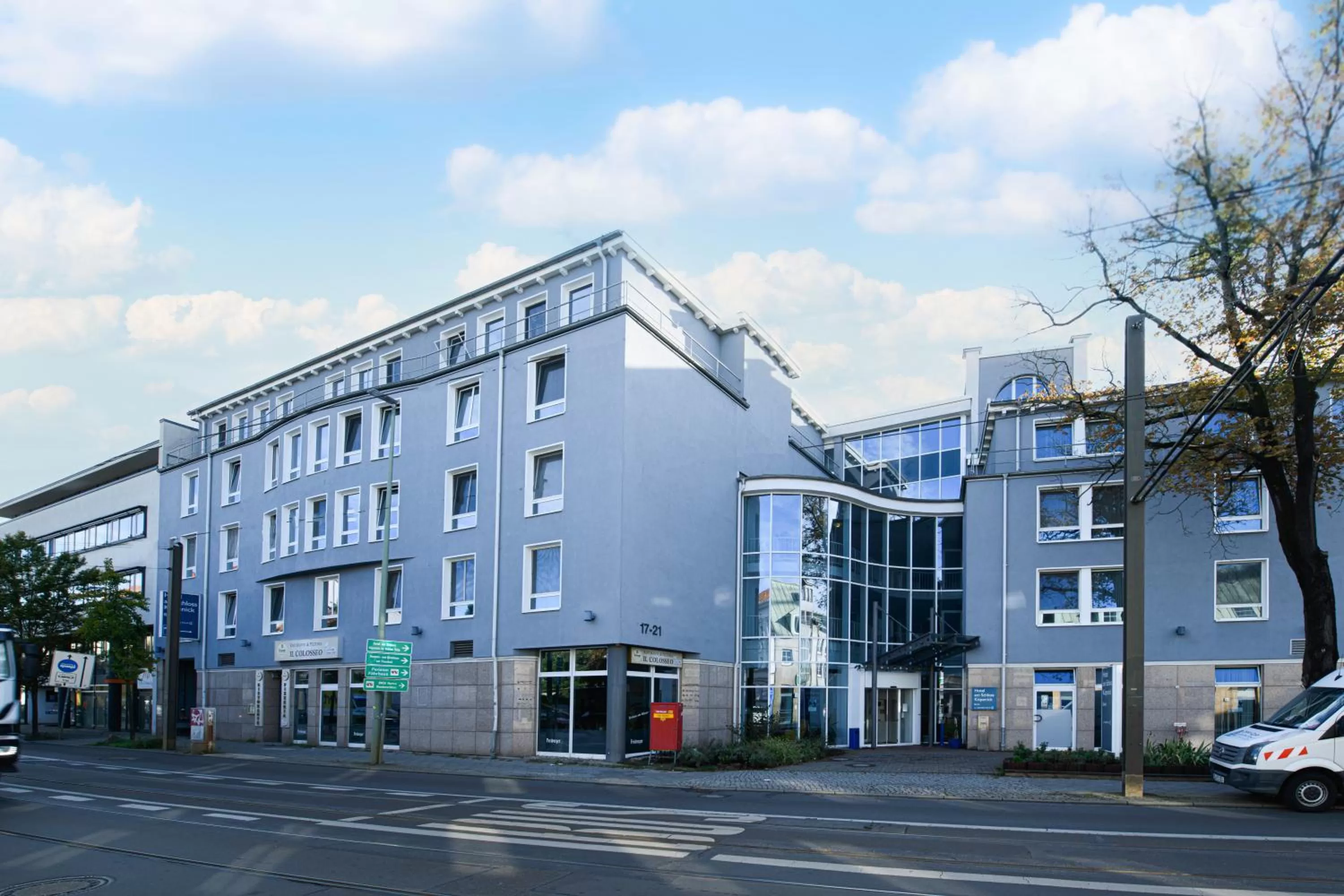 Property building in Hotel am Schloß Köpenick by Golden Tulip