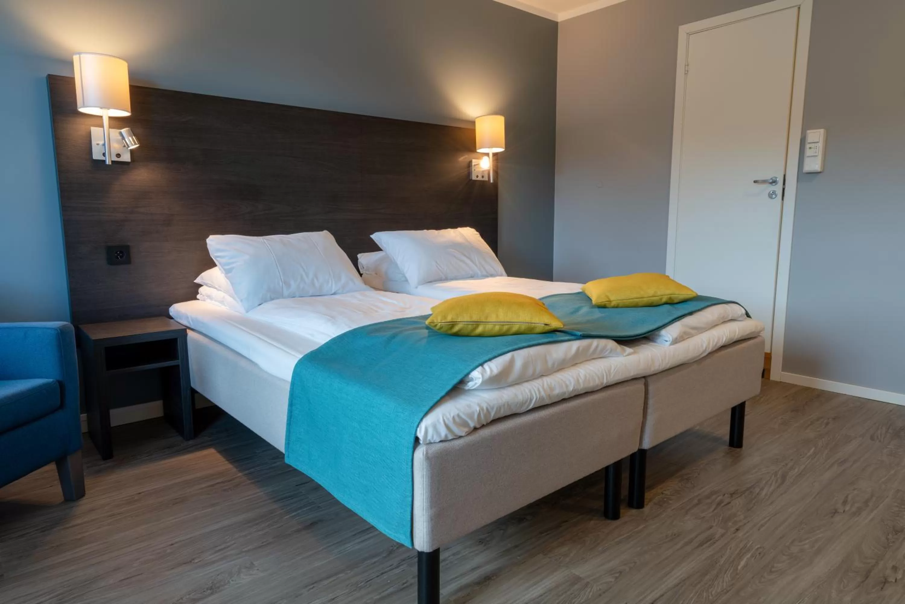 Bed in Thon Hotel Måløy