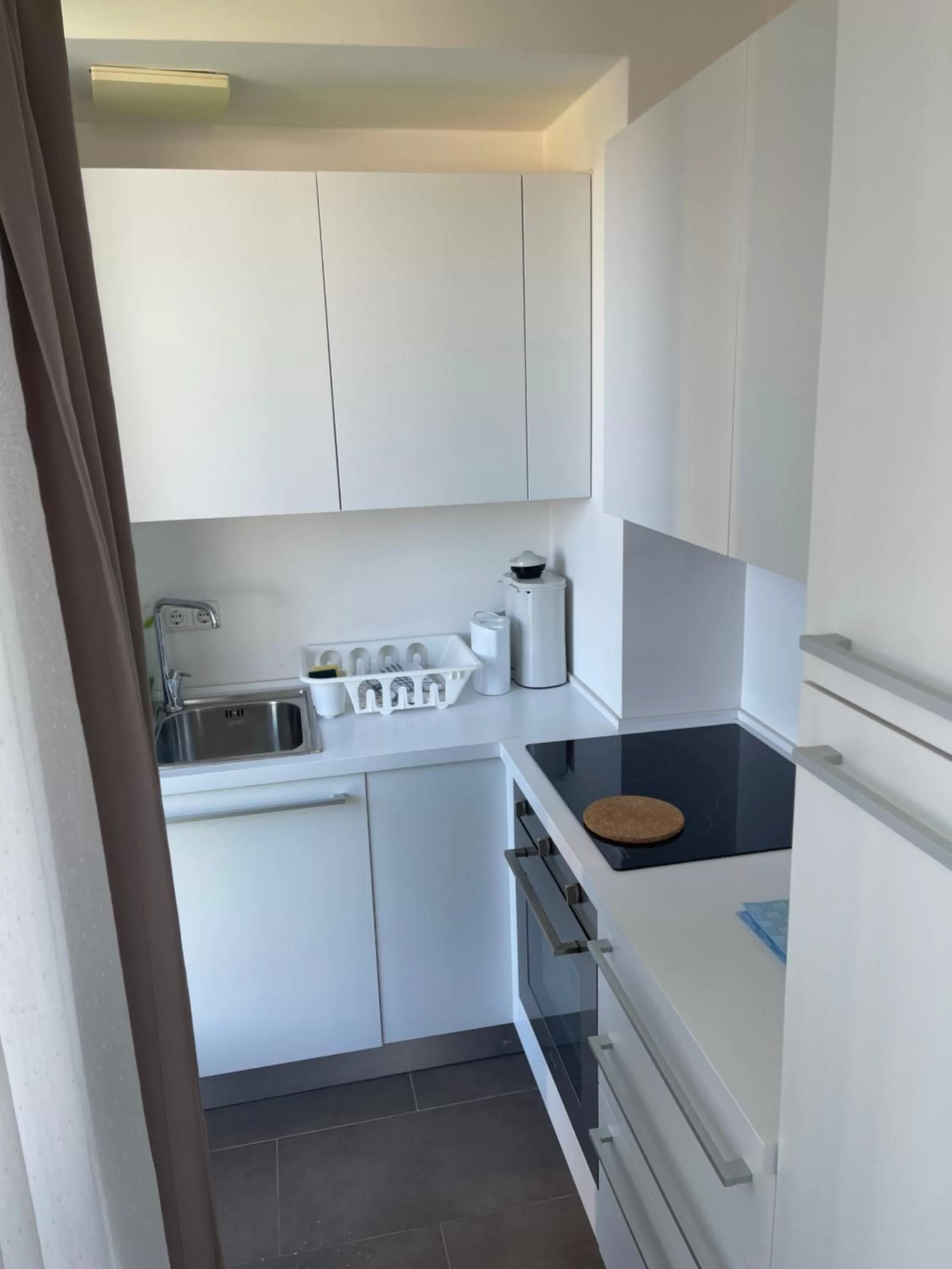 Kitchen or kitchenette in Bayer's Boardinghouse und Hotel