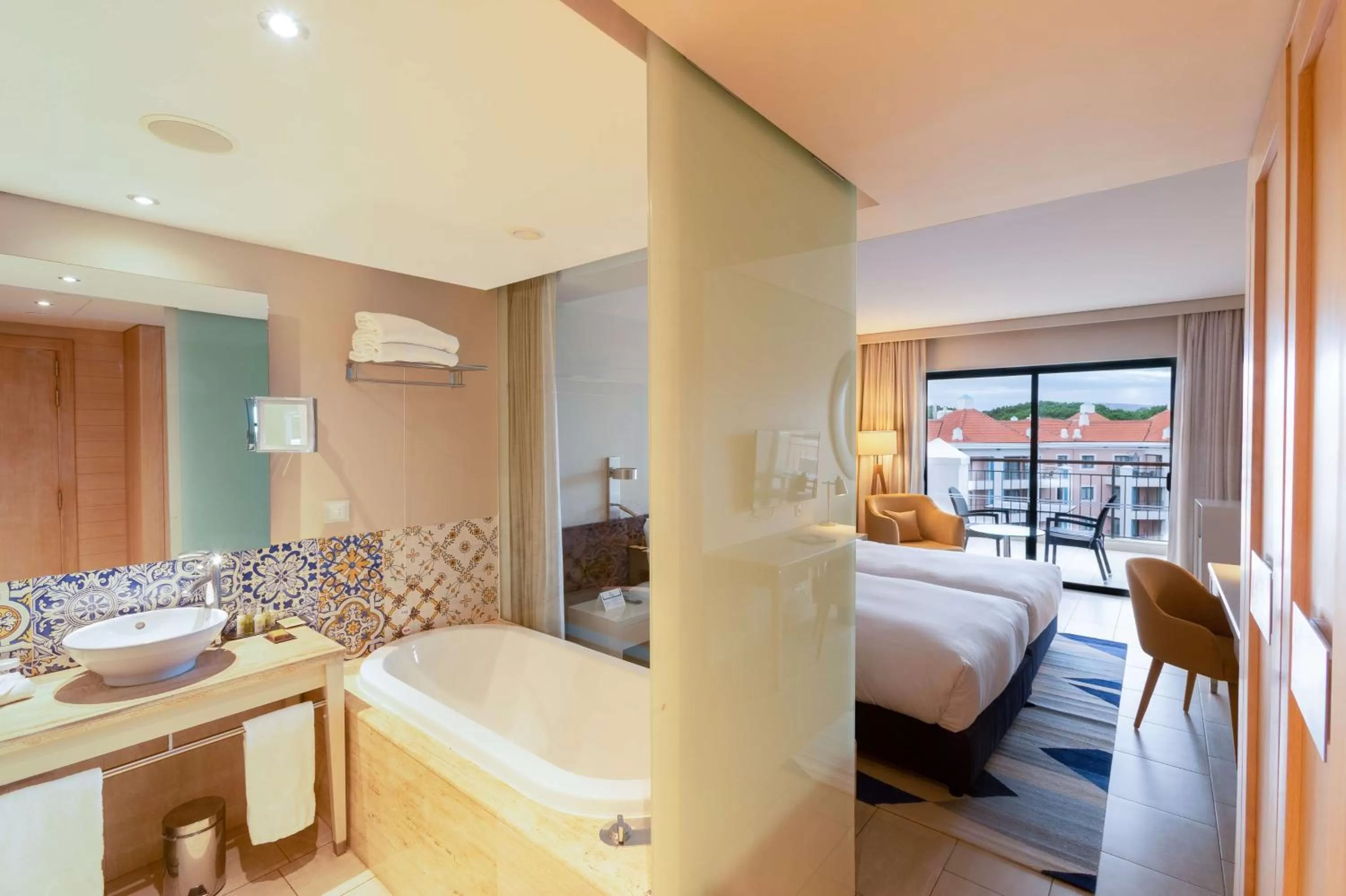 Bathroom, Bed in Hilton Vilamoura