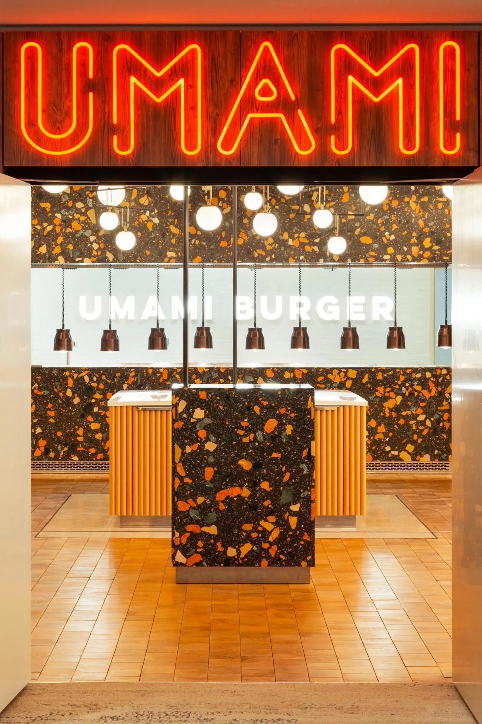 Restaurant/places to eat in Pullman Paris Montparnasse