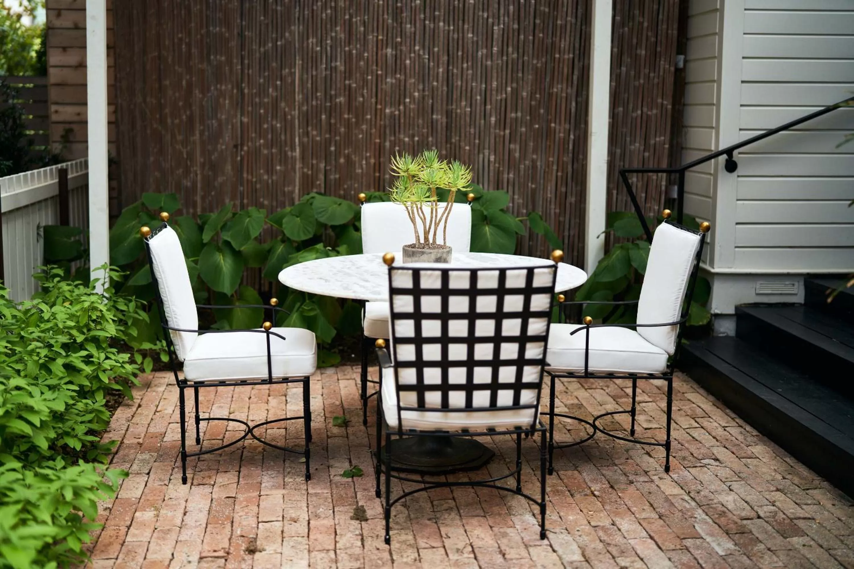 Seating area in Hotel Saint Cecilia
