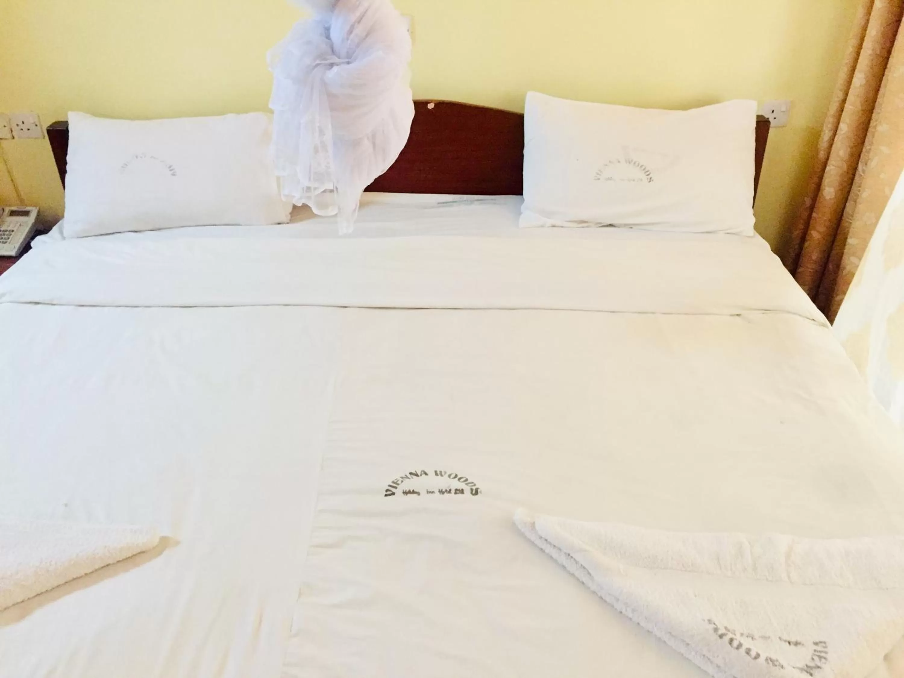 Bed in Vienna Woods Hotel Nakuru