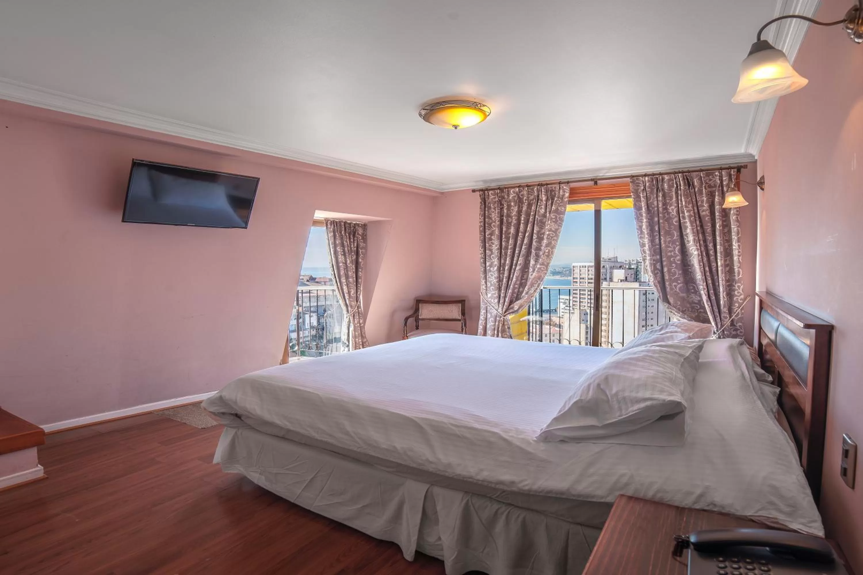 Bedroom, Bed in Hotel Boutique Casa Vander