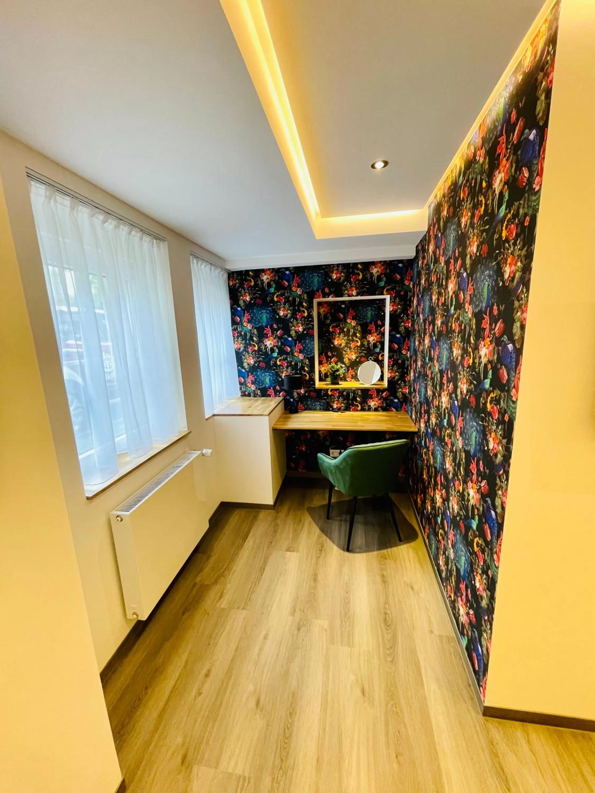 Photo of the whole room in Hotel am Schloss