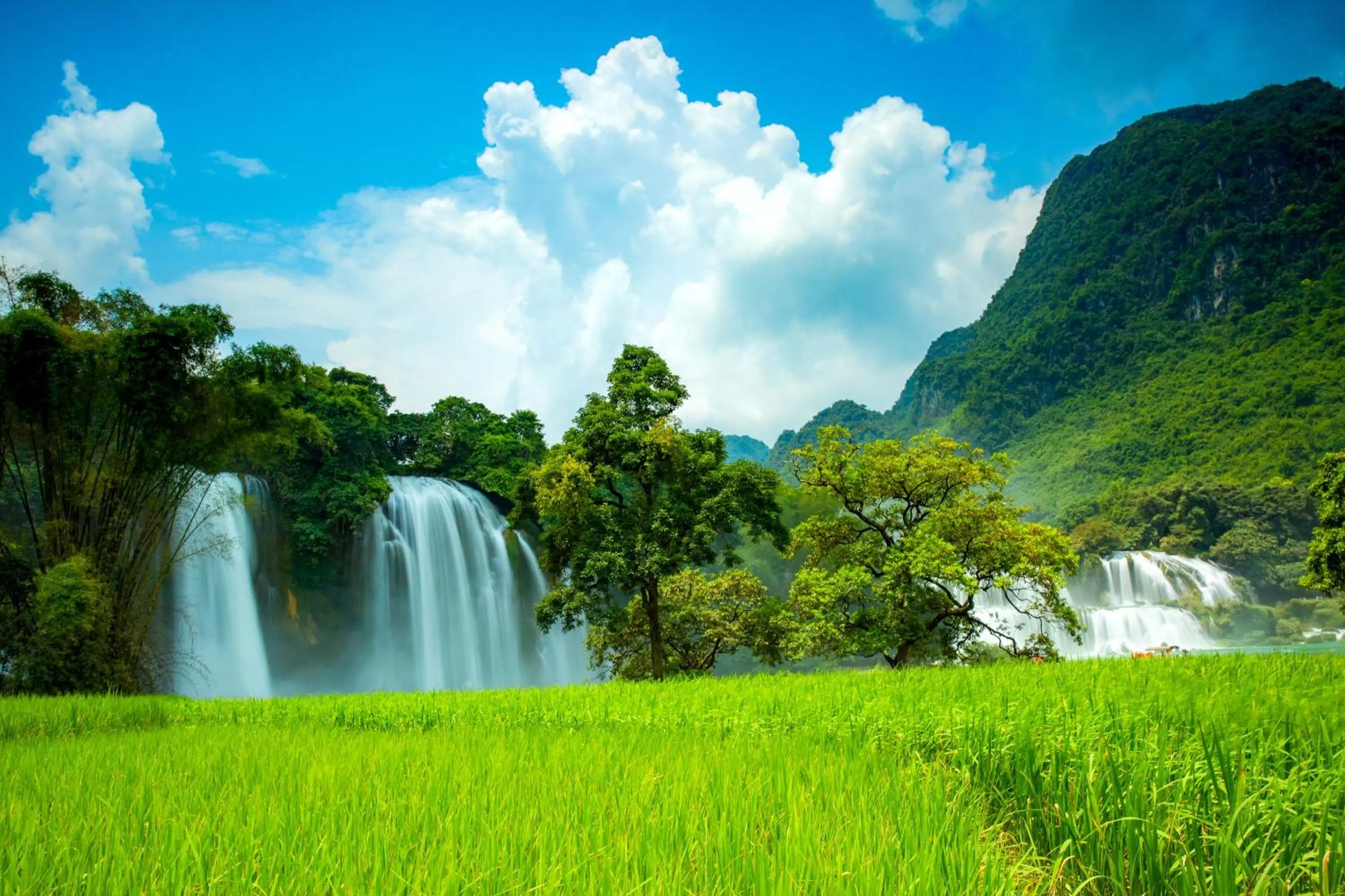 Day in Hanoi Center Silk Hotel & Travel