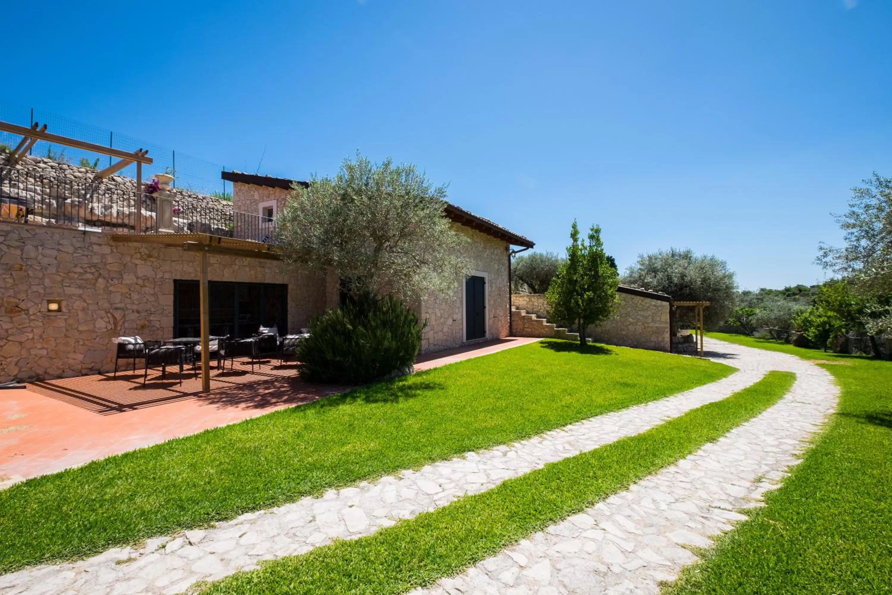 Patio in Domus Hyblaea Resort