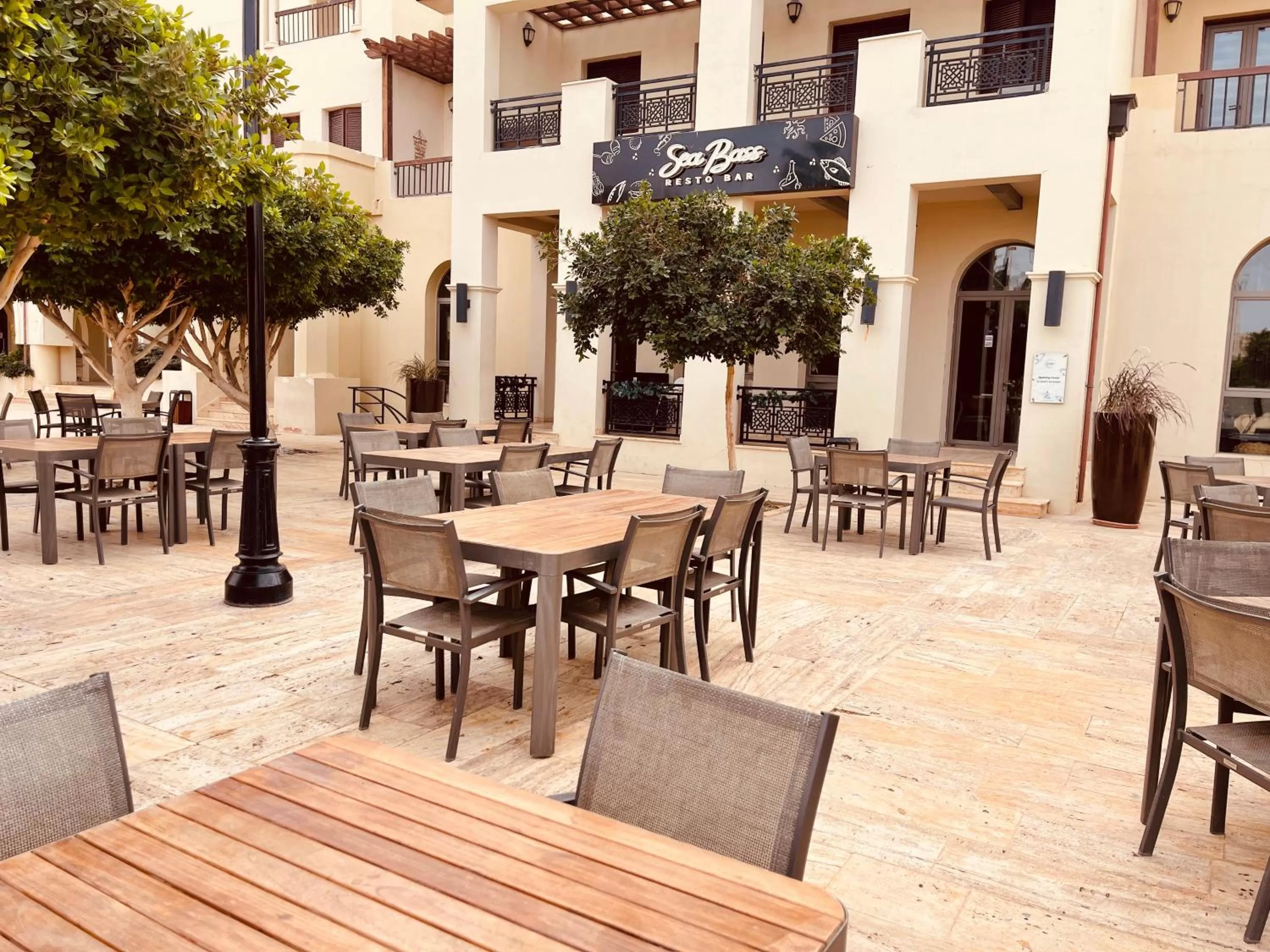 Restaurant/places to eat in Tala Bay Residence - Families Only